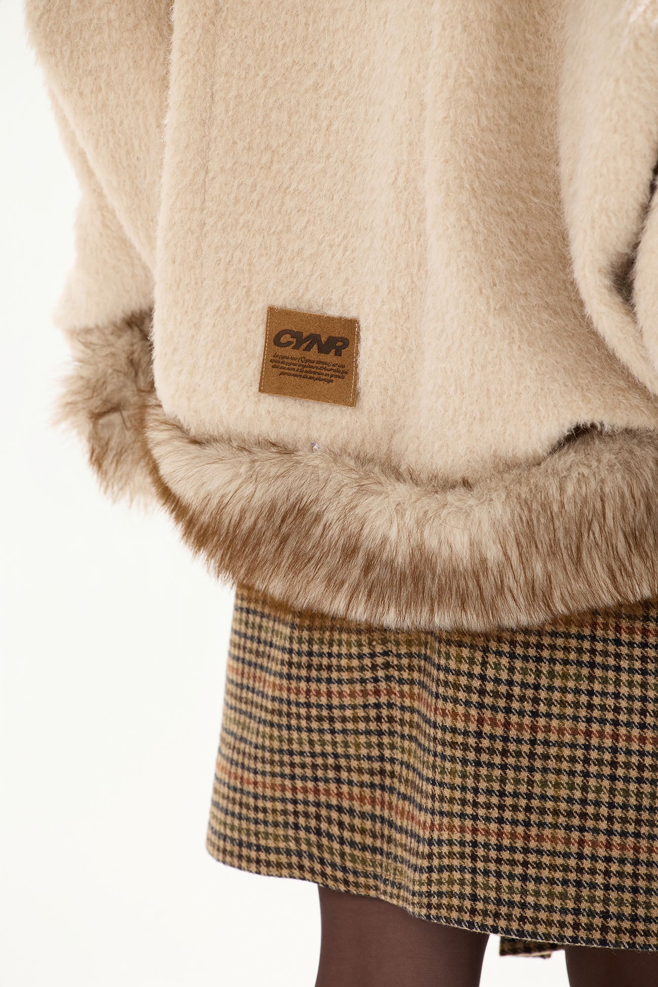 CYGNENOYR Faux-Fur Trim Buckled Teddy Coat