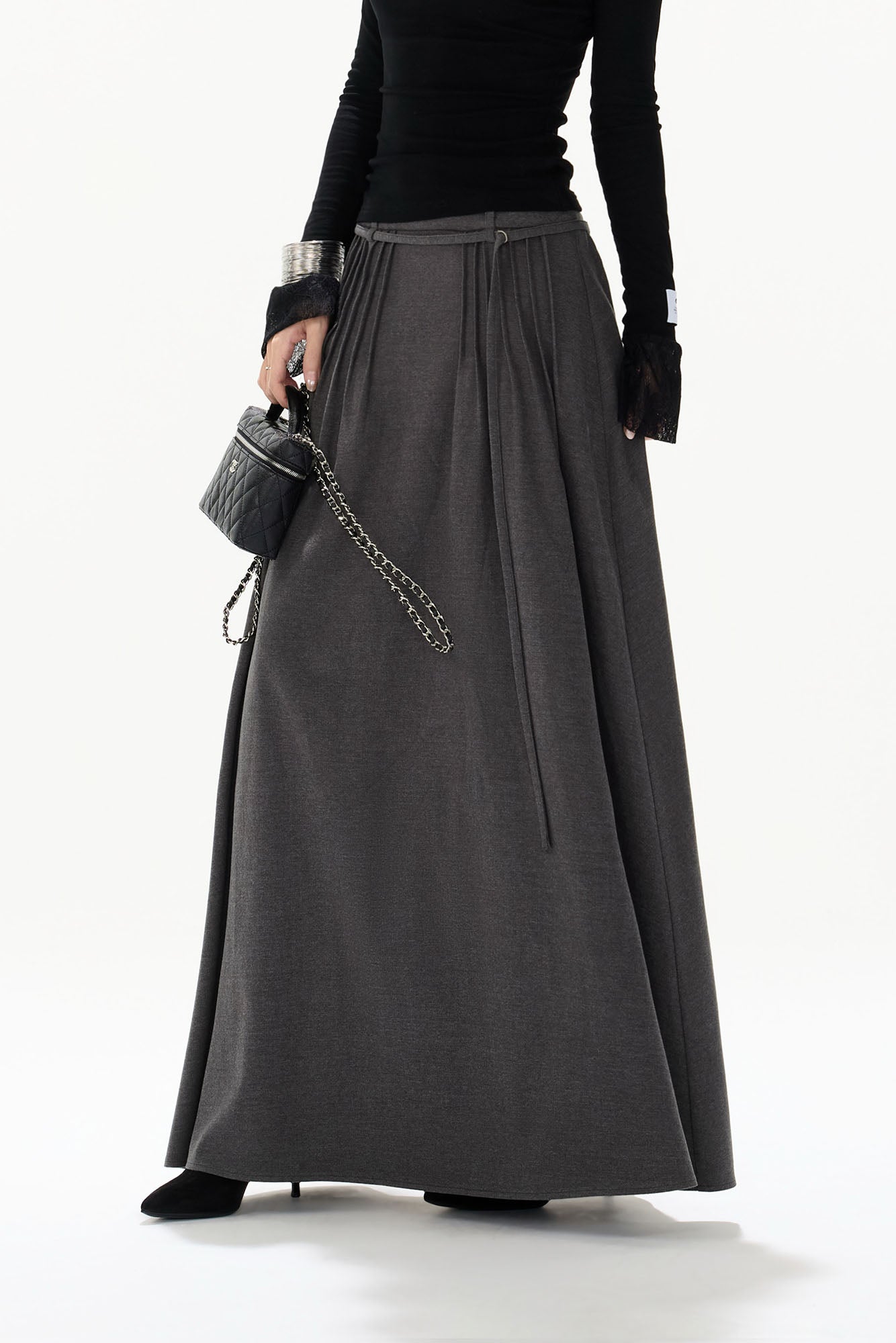 CYGNENOYR Modern Pleated Maxi Flared Skirt