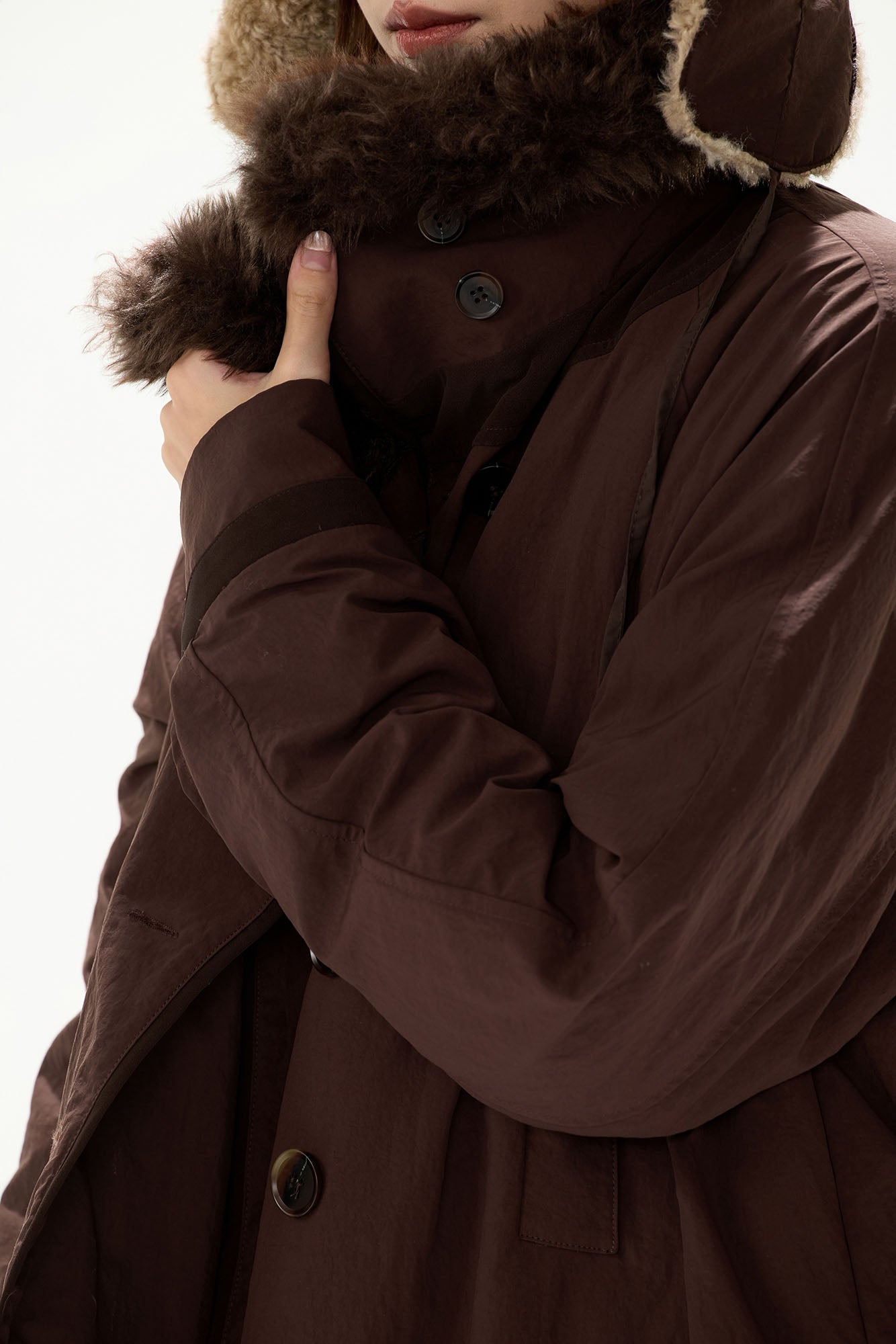 CYGNENOYR Detachable Faux-Fur Collar Belted Utility Puffer Jacket