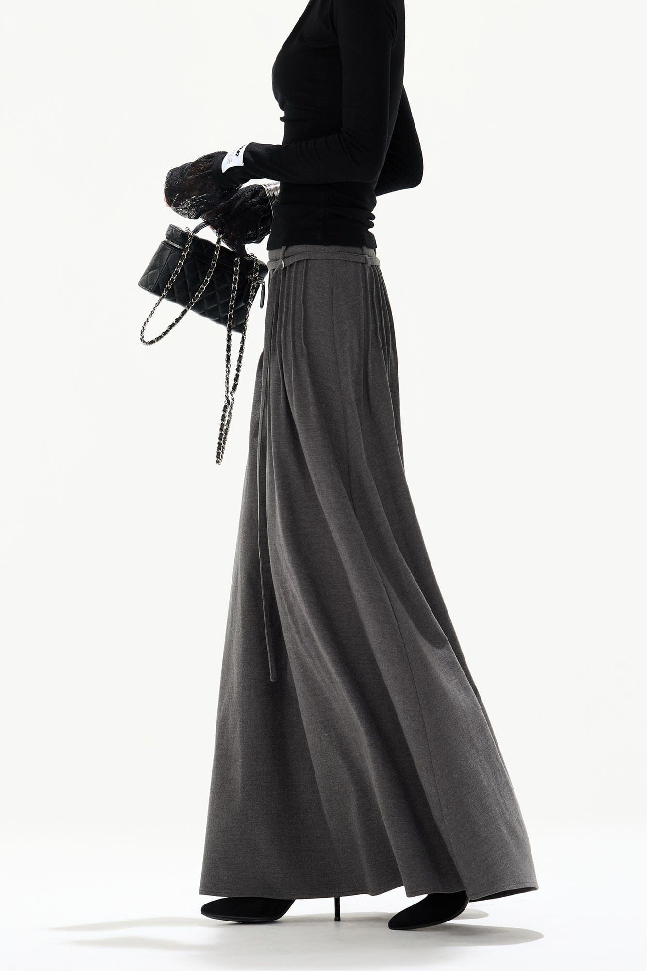 CYNR Modern Pleated Maxi Flared Skirt