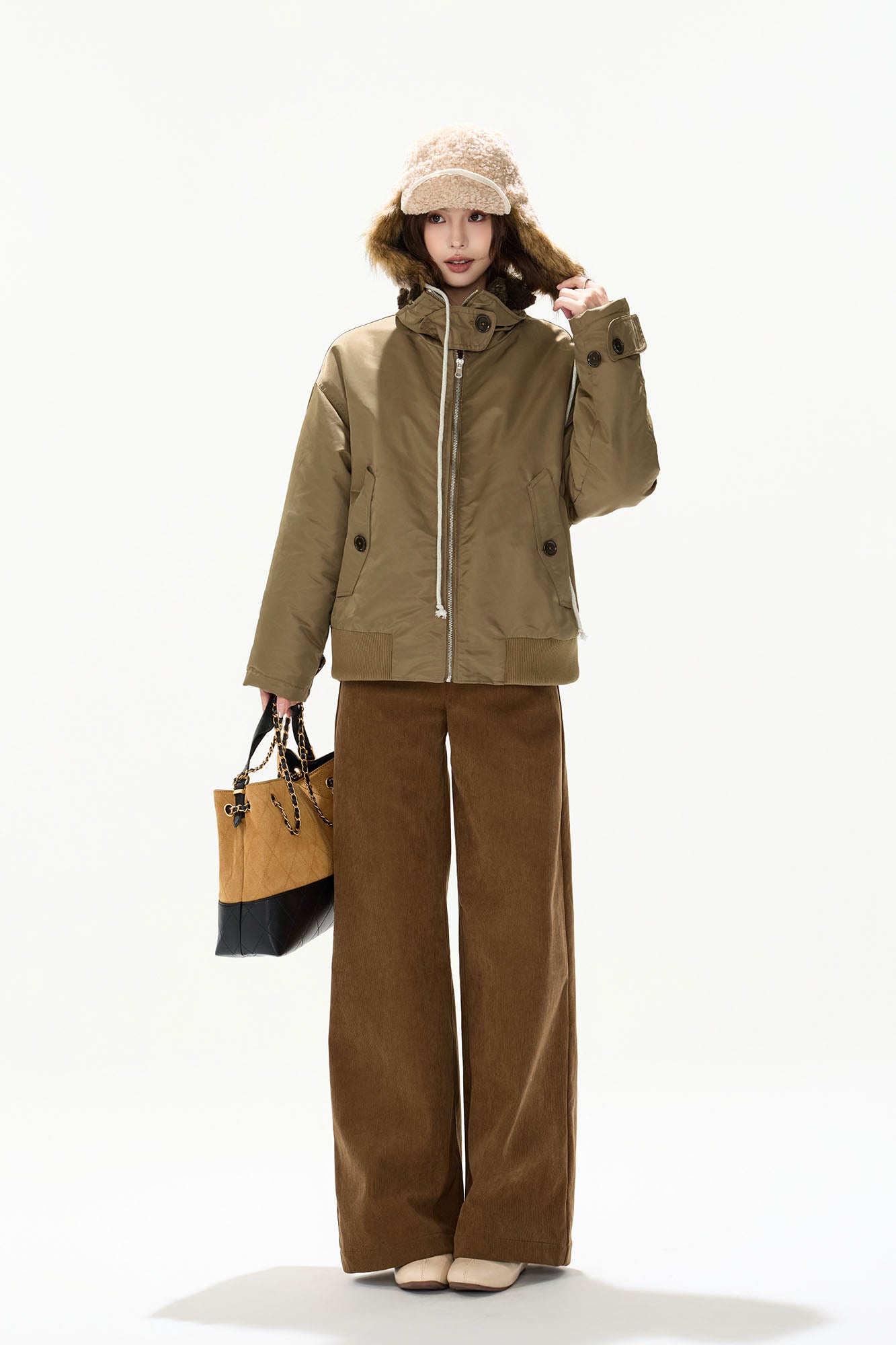 CYGNENOYR Essential Corduroy Wide-Leg Pants