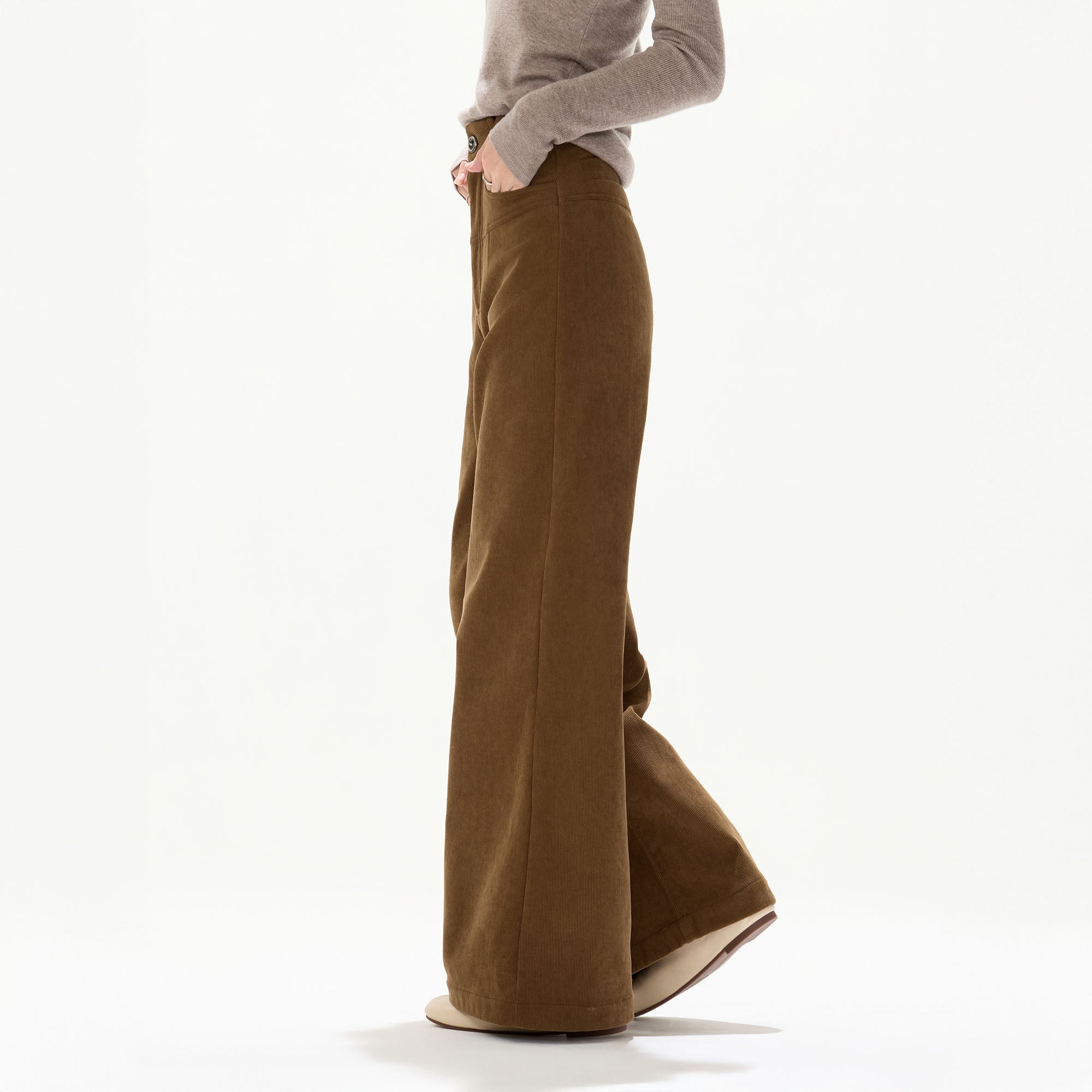 CYGNENOYR Essential Corduroy Wide-Leg Pants