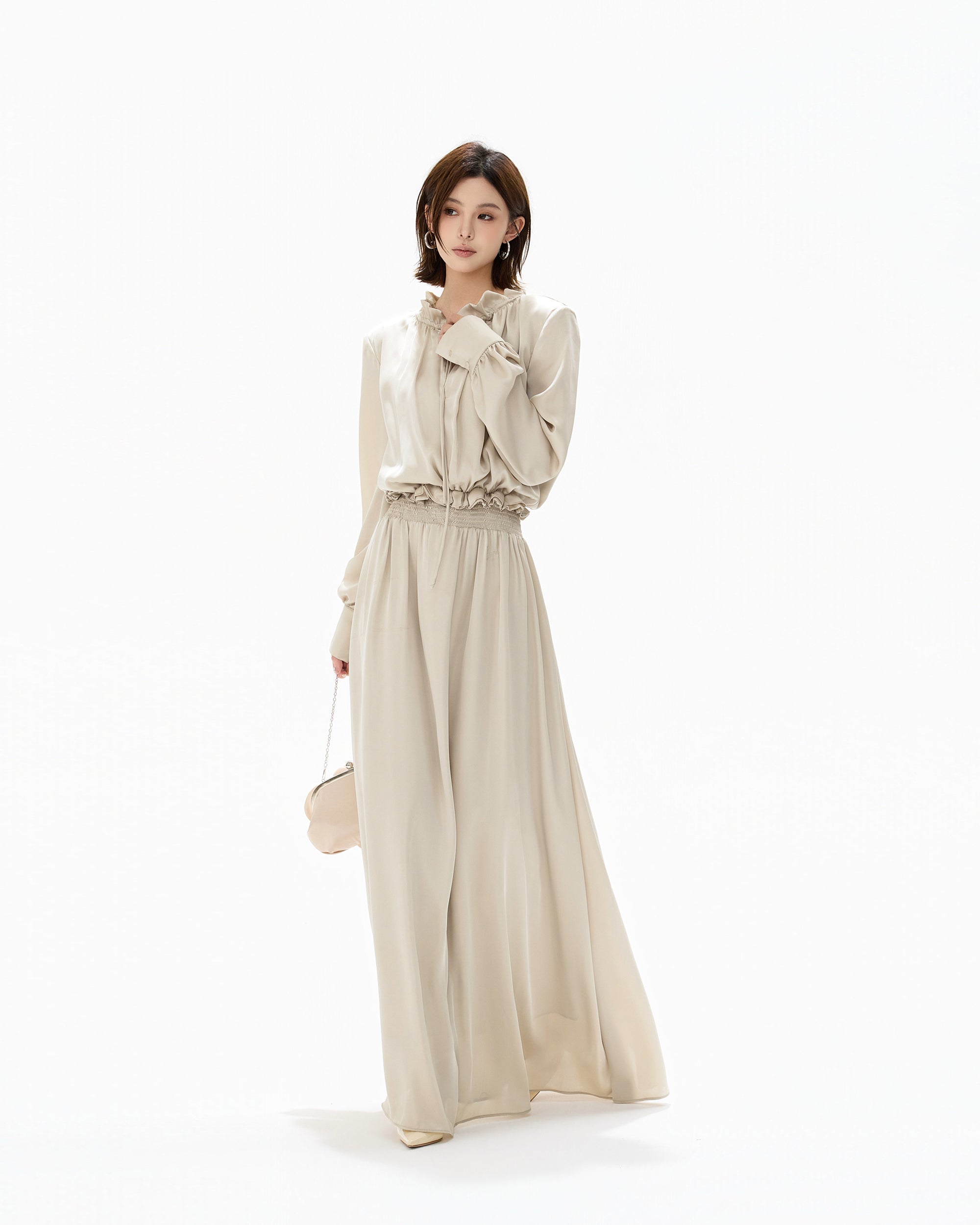 CYGNENOYR Ruffle Collar Ruched Satin Maxi Dress