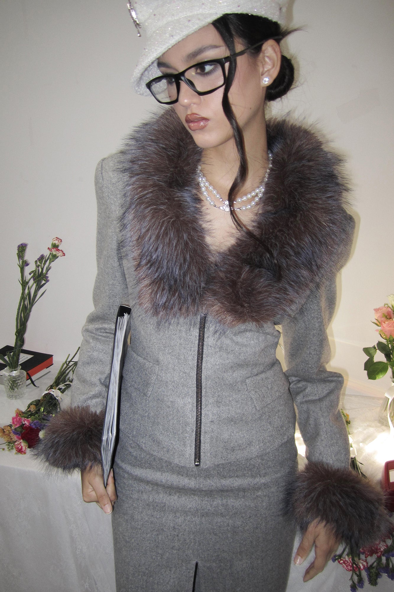 NEVER OFFEND L ANGEL Detachable Trim V-Neck Blazer