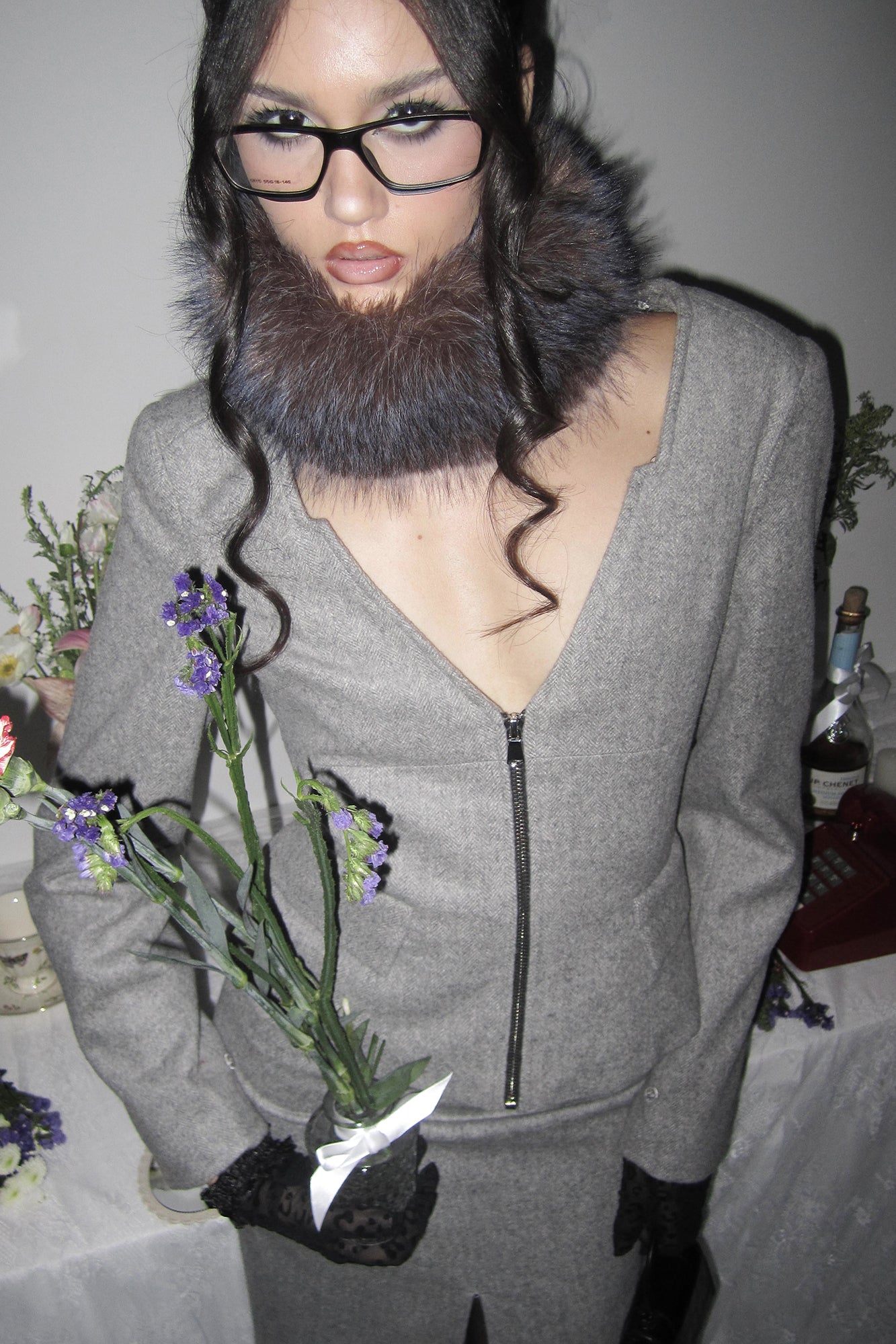 NEVER OFFEND L ANGEL Detachable Trim V-Neck Blazer