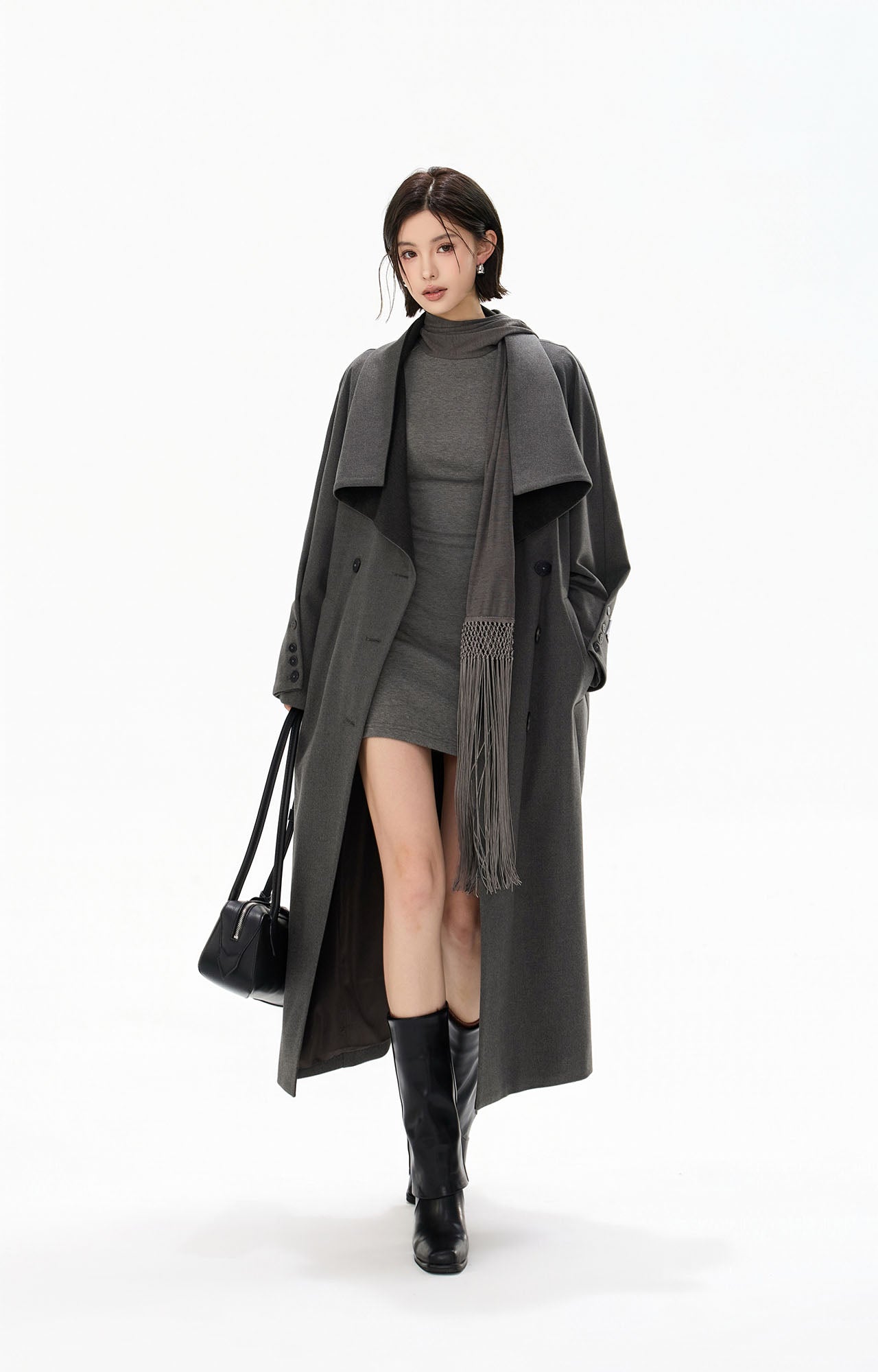 CYGNENOYR Draped Lapel Double-Breasted Coat