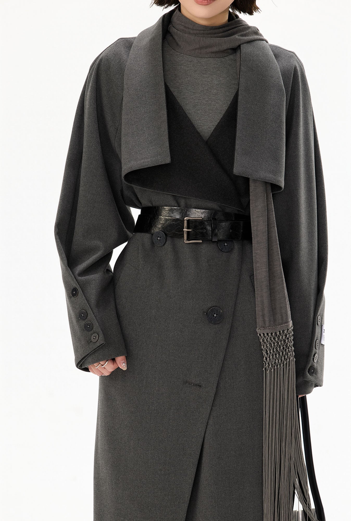 CYGNENOYR Draped Lapel Double-Breasted Coat
