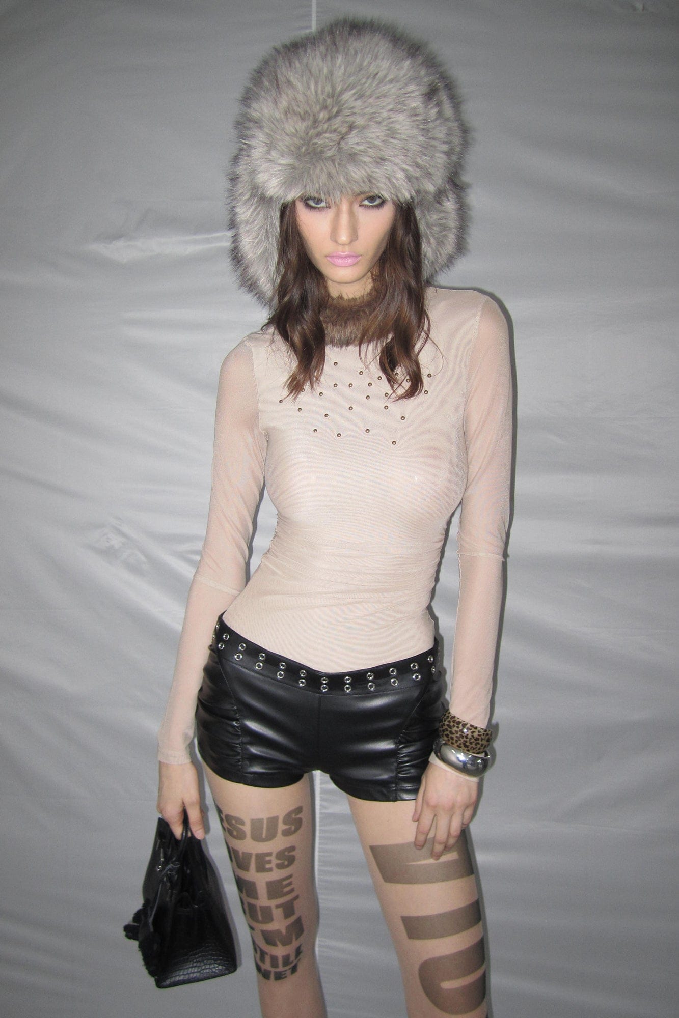 NEVER OFFEND L ANGEL Grommet-Waist Ruched Hot Shorts