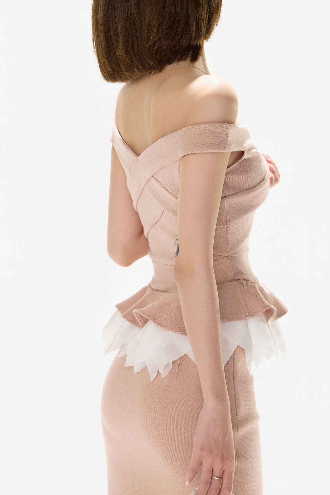 CYNR Ruffle Hem Bandage Top And Skirt Set