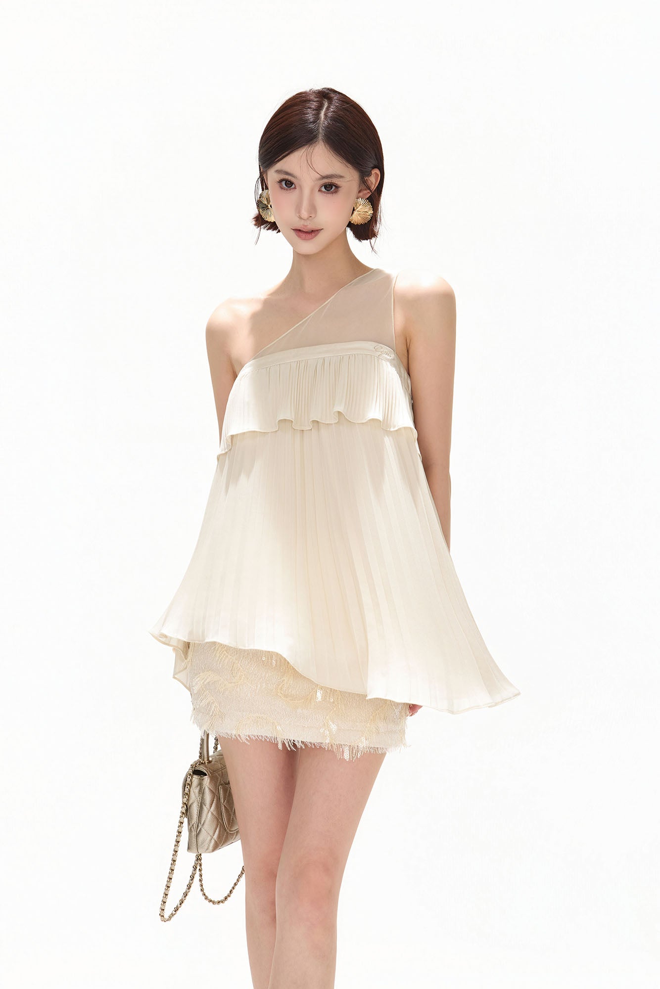 CYNR Asymmetrical-Shoulder Crinkled Ruffle Top