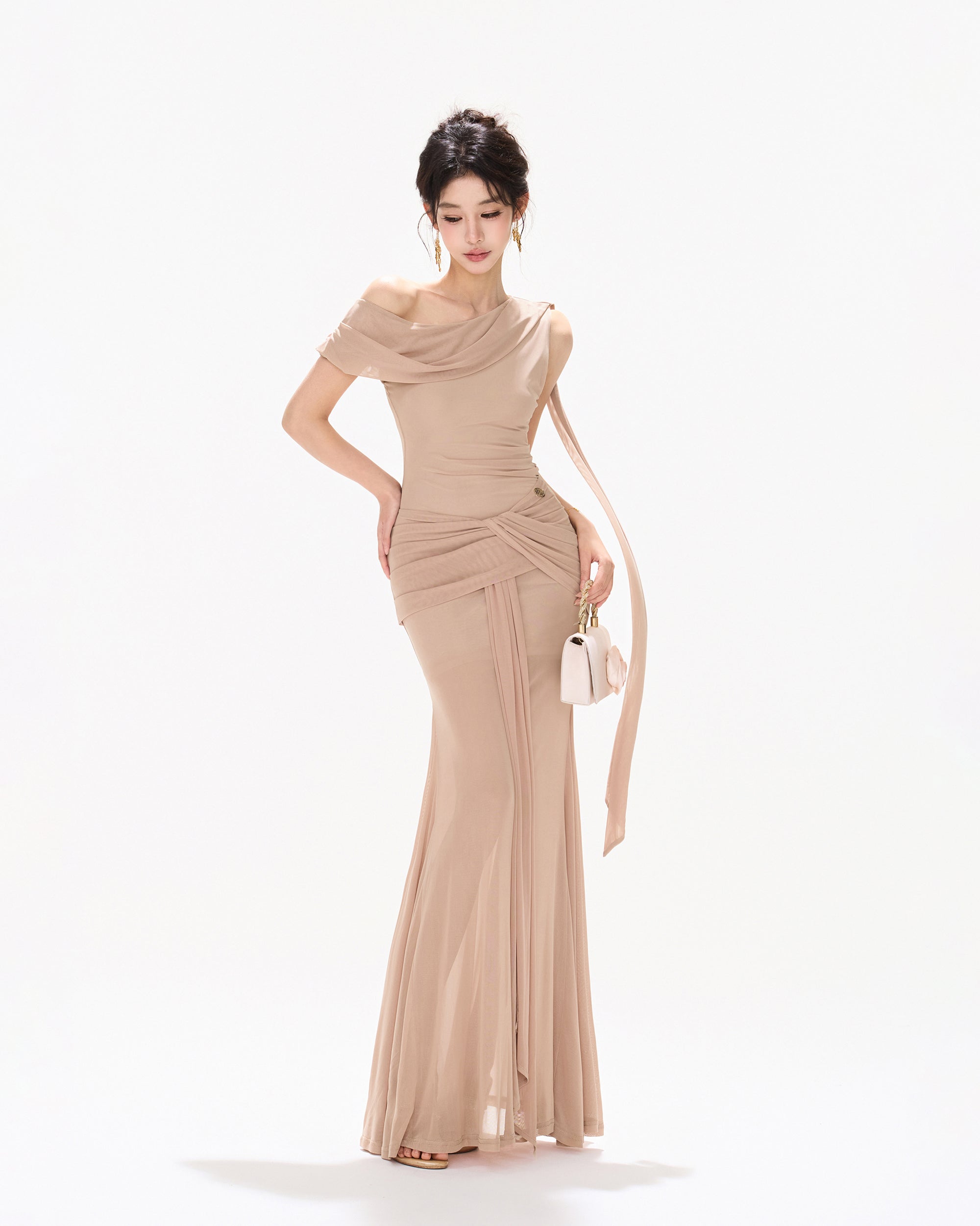 CYNR Twisted Ruched One-Shoulder Mermaid Dress