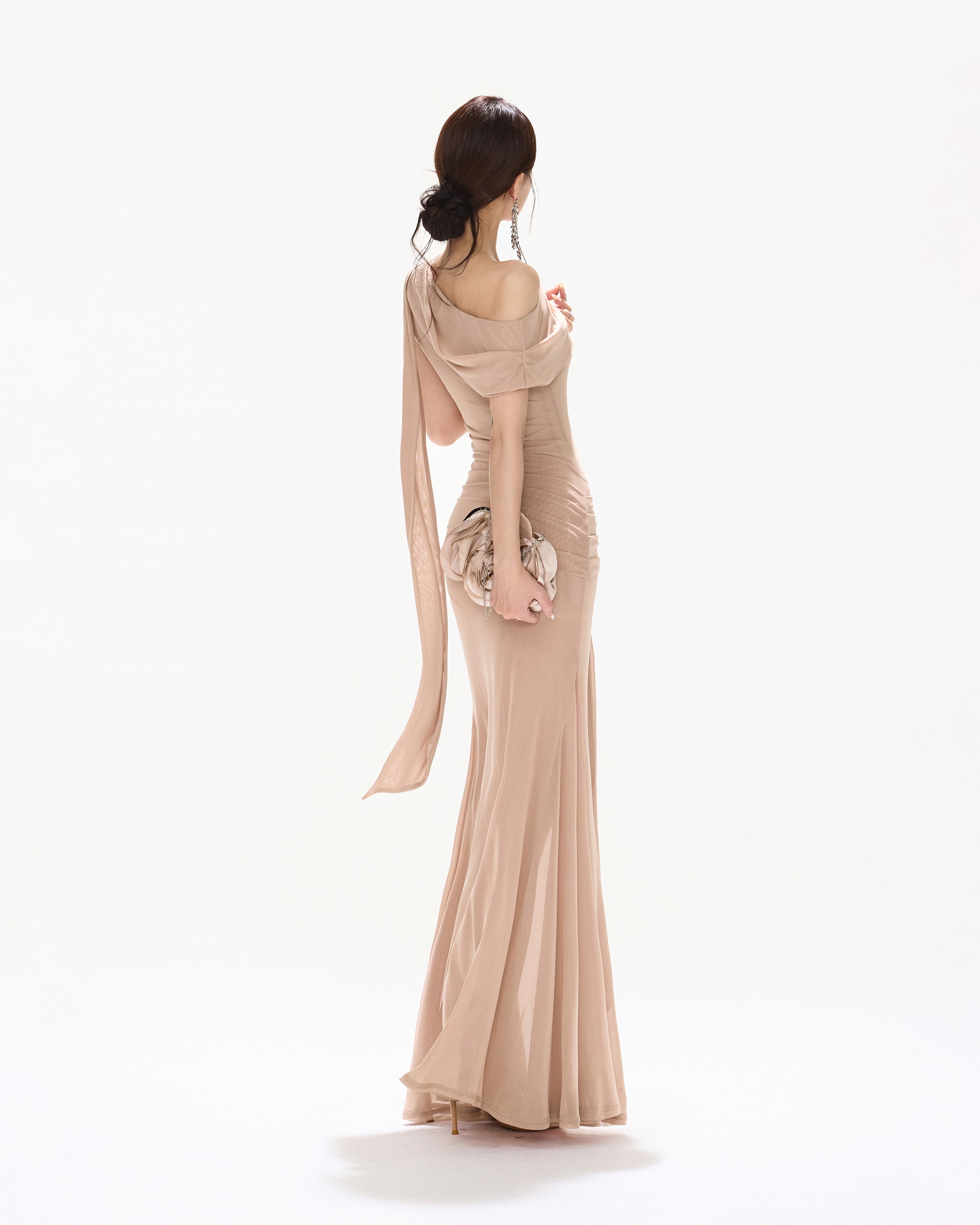 CYNR Twisted Ruched One-Shoulder Mermaid Dress