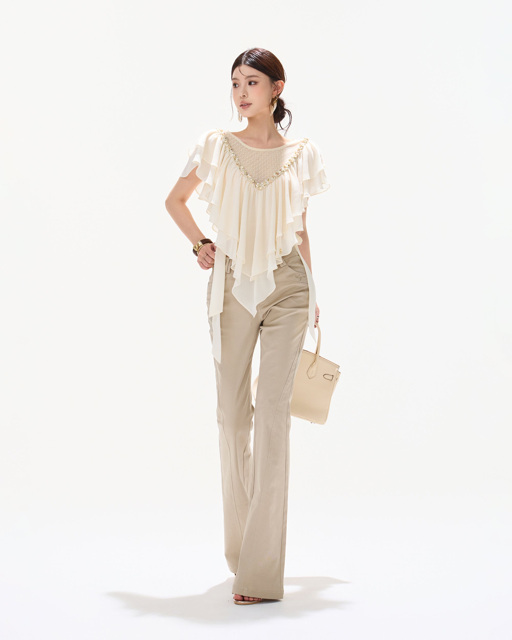 CYNR V-Cut Waist Flared Pants
