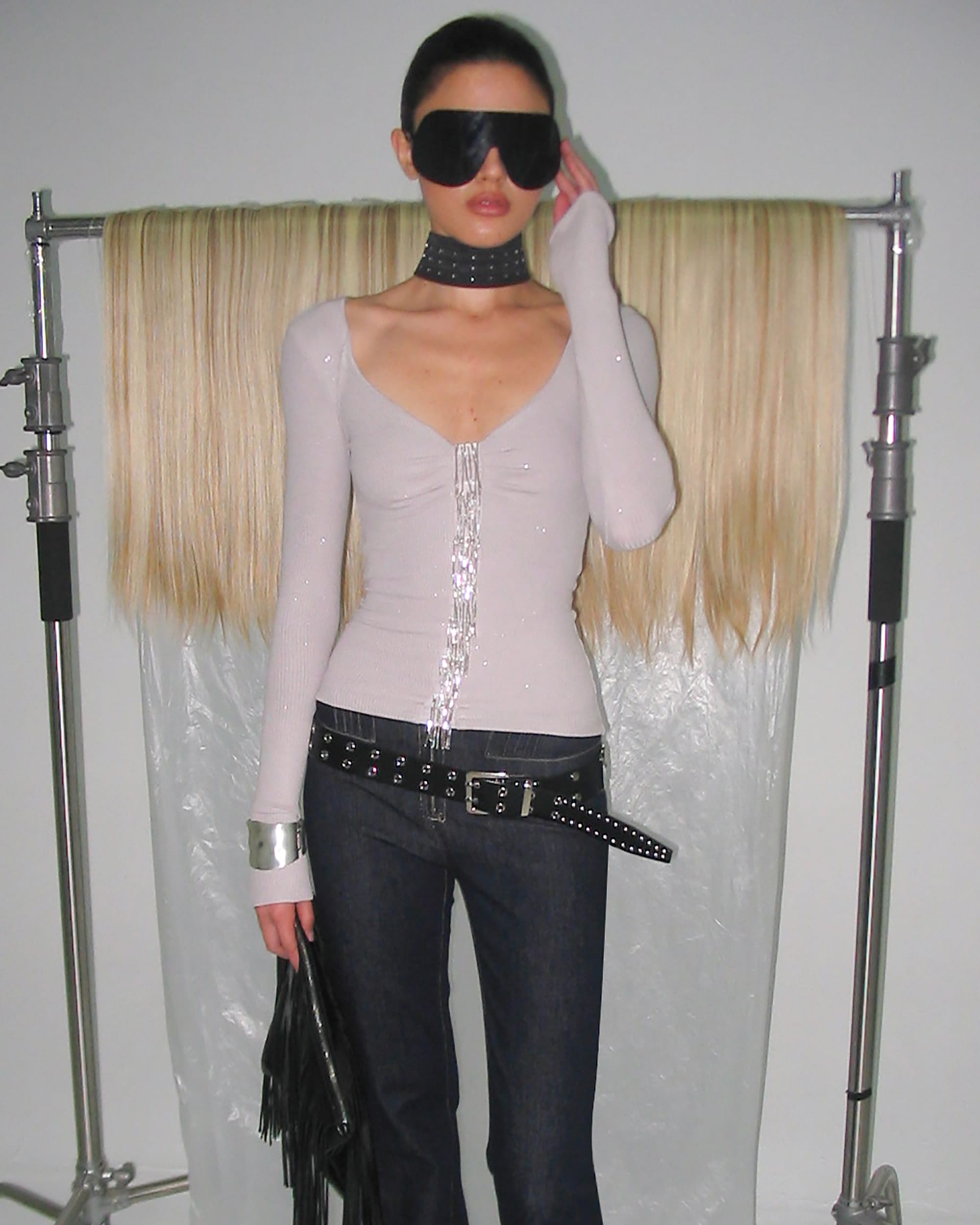 NEVER OFFEND L ANGEL Sparkle Fringe V-Neck Long-Sleeve Top