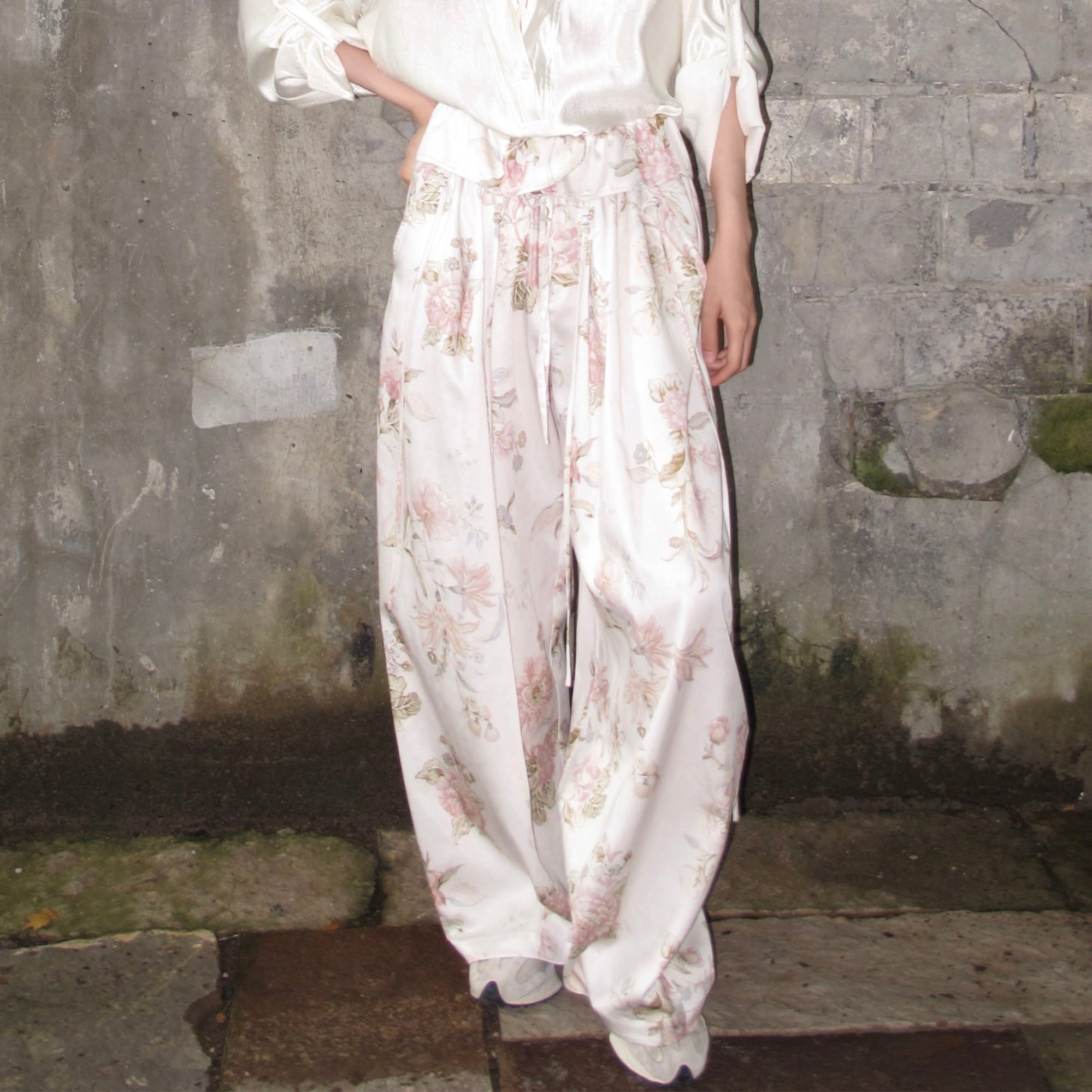 WHYNOTDANCE Floral Full-Print Tencel Wide-Leg Pants