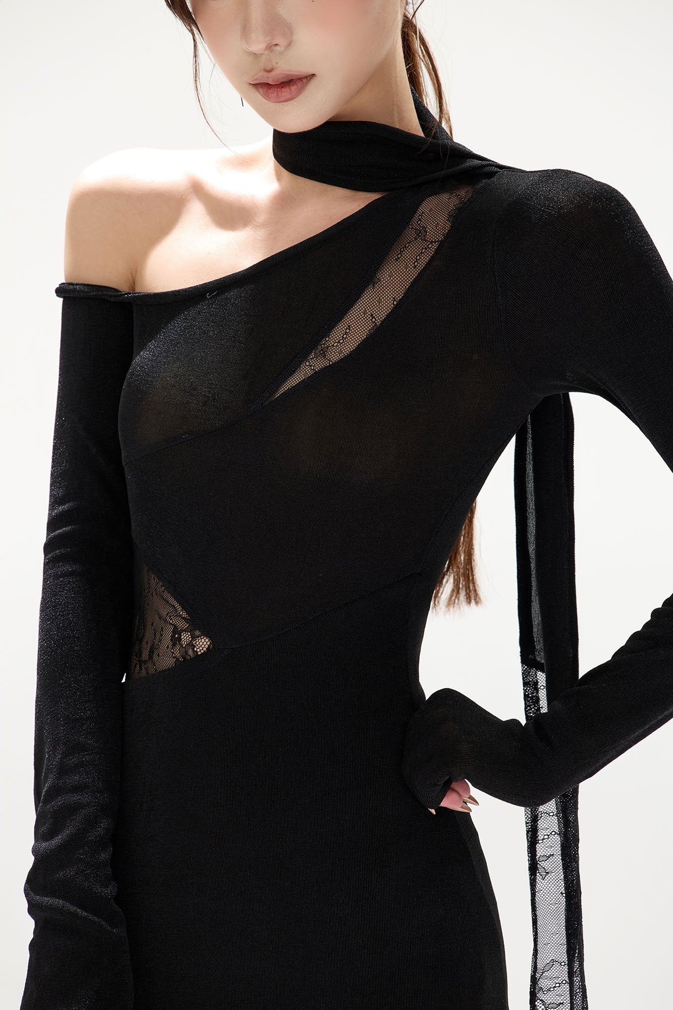 CYGNENOYR Asymmetrical Lace-Paneled Cut-Out Maxi Dress