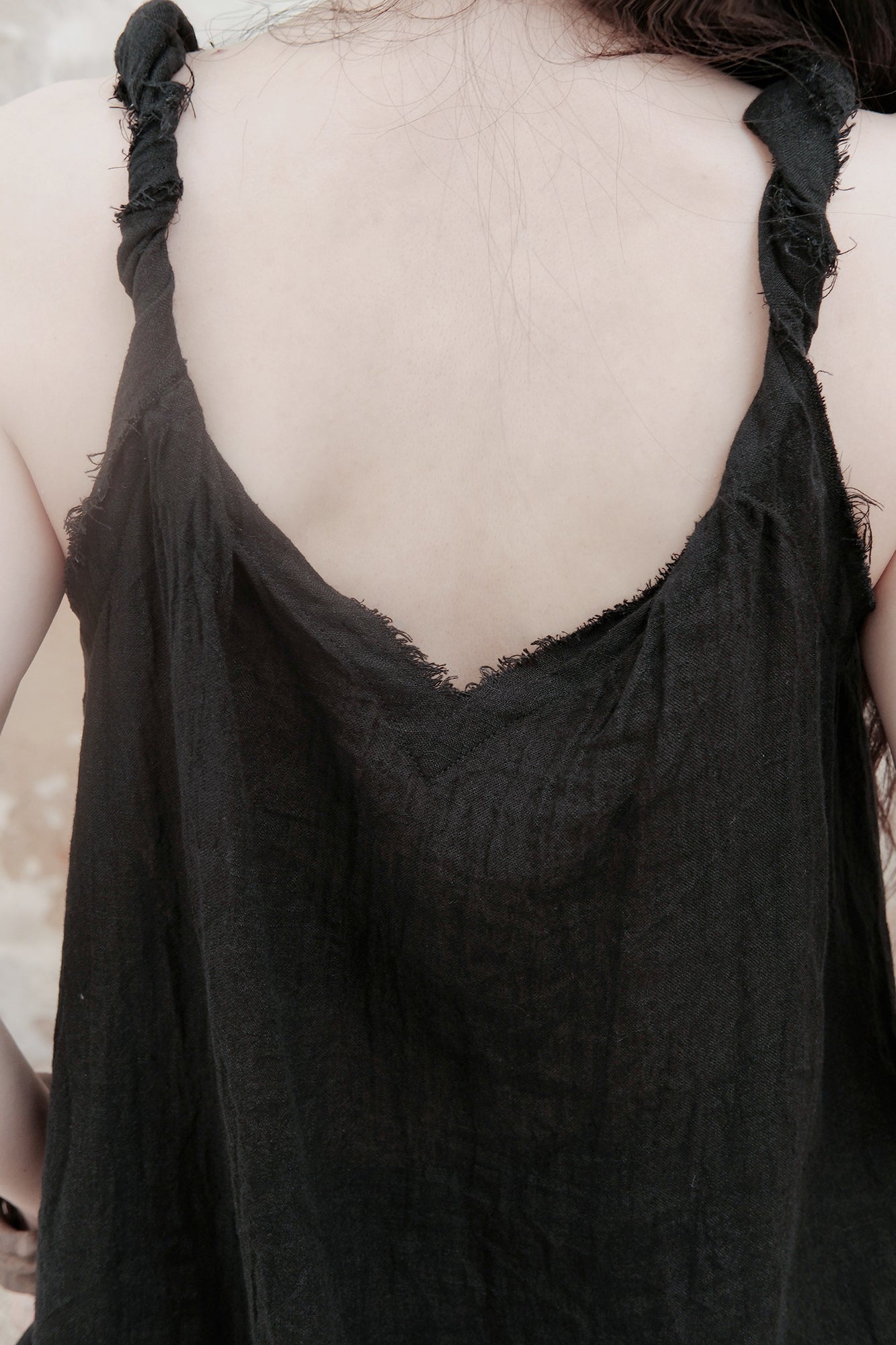 INCH LIM Raw-Edge Beaded Drawstring Tank Top