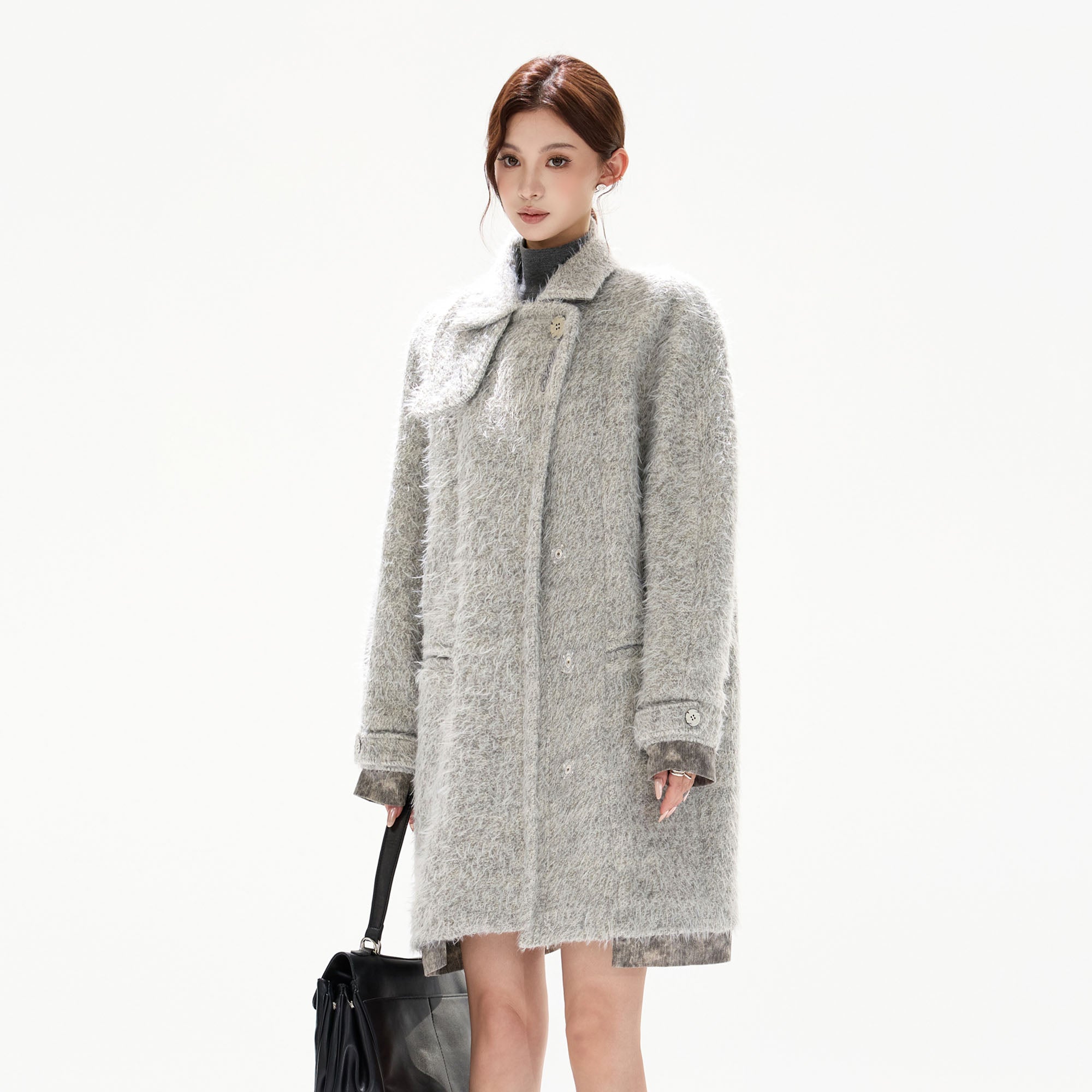 CYGNENOYR Asymmetric Fuzzy Wool-Blend Coat