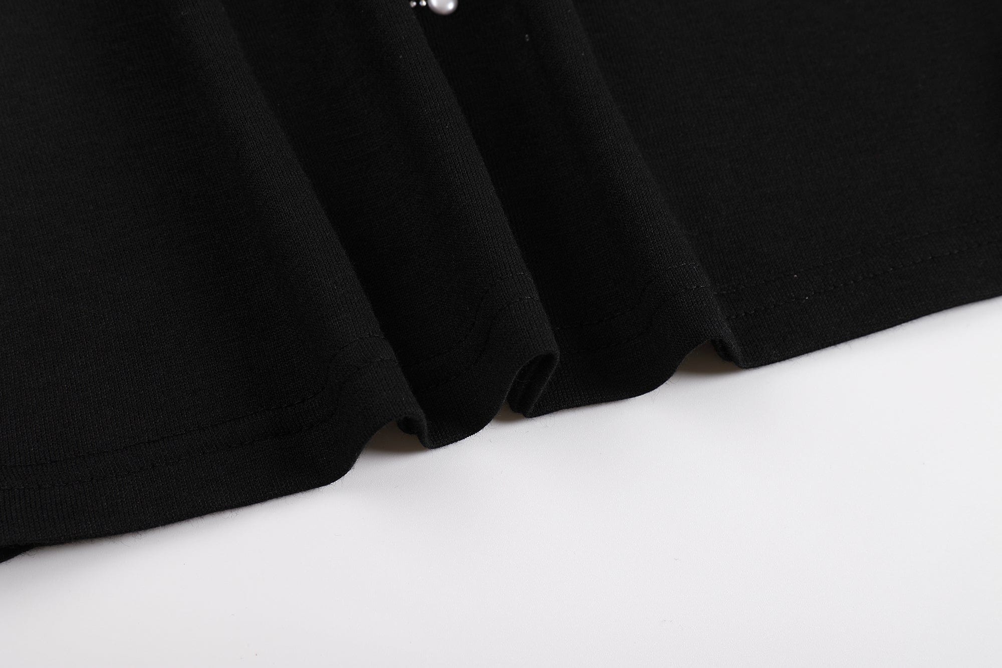 FAYCHUI Asymmetrical Pearl Studded Tank Top