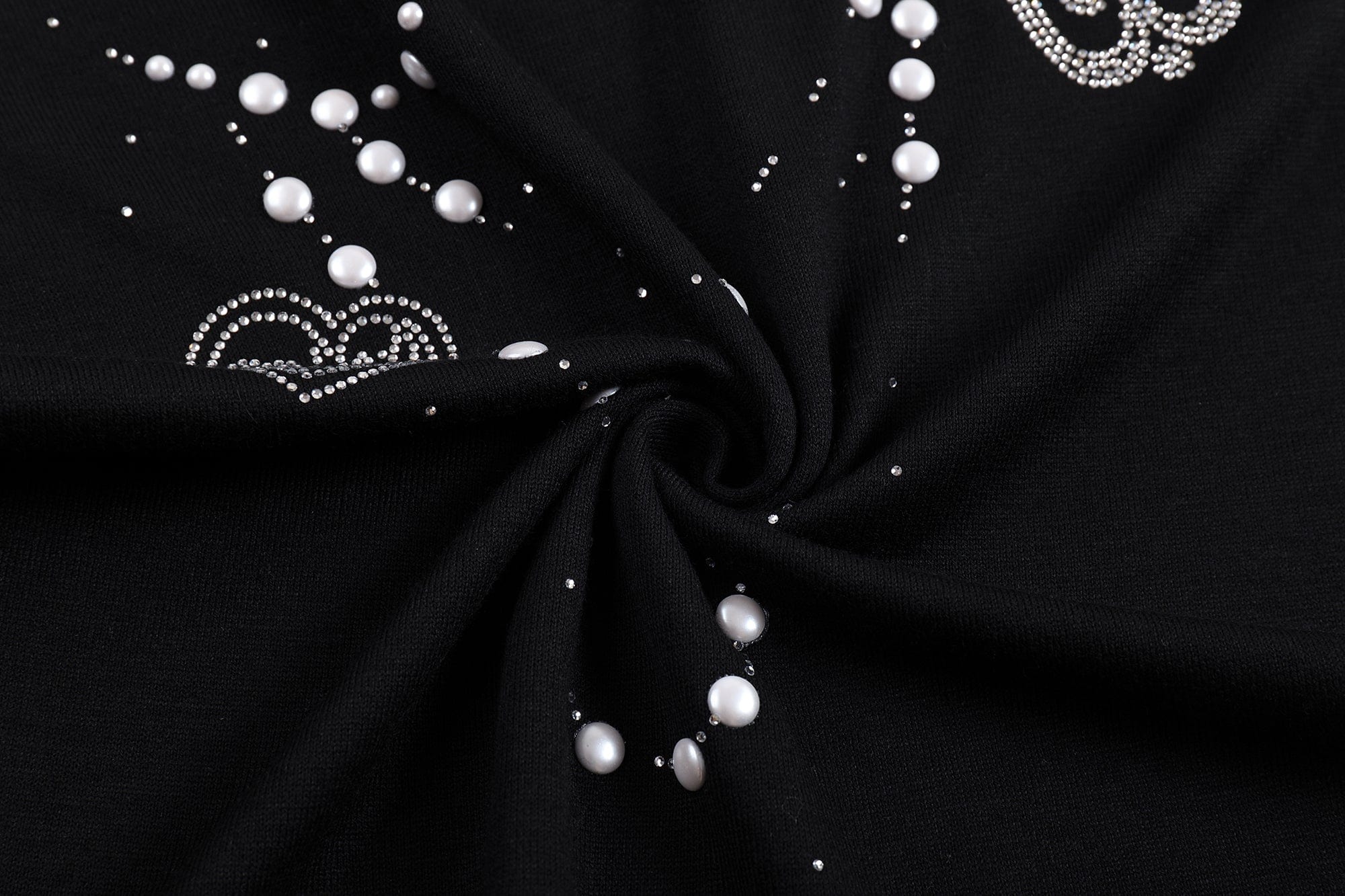 FAYCHUI Asymmetrical Pearl Studded Tank Top