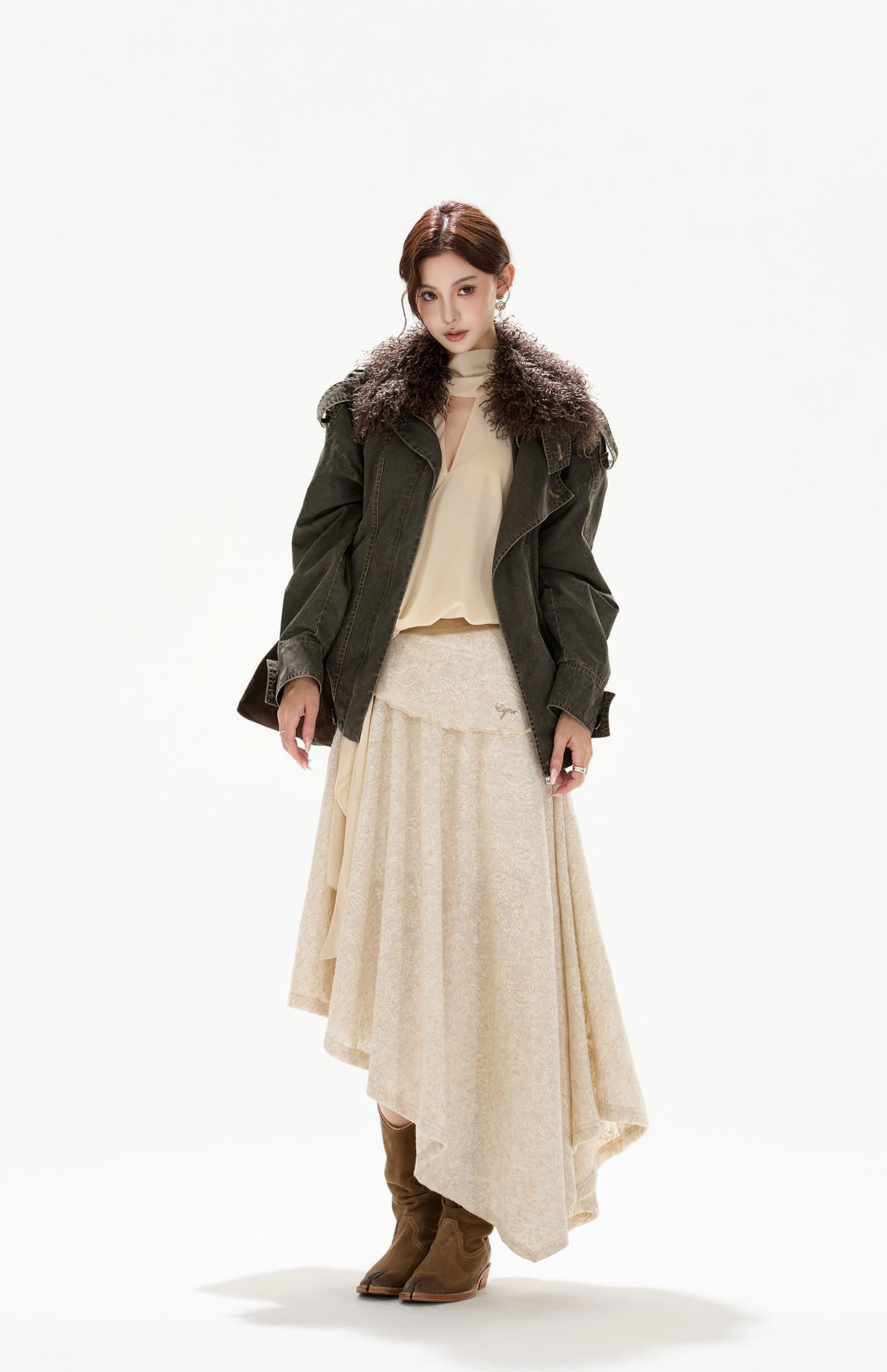 CYGNENOYR Detachable-Collar Washed Panel Jacket