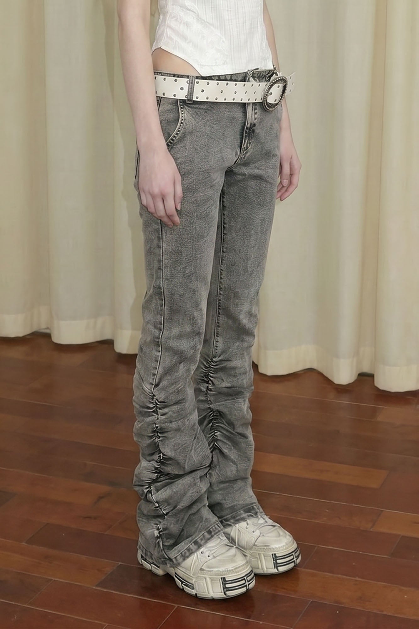 EMOHA Washed Ruched Flared Jeans