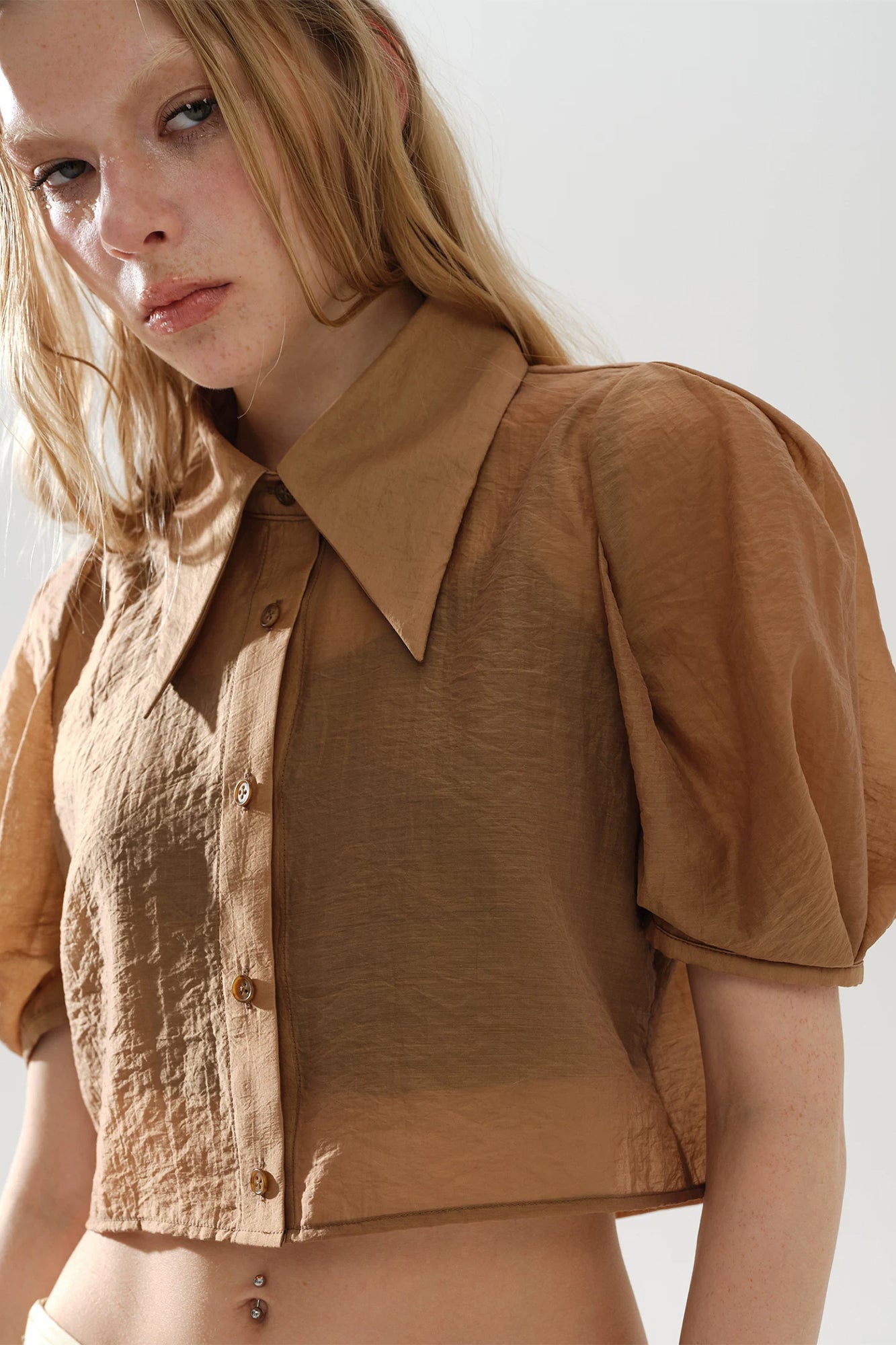 LAYERS Sheer Puff Sleeve Cropped Half Shirt