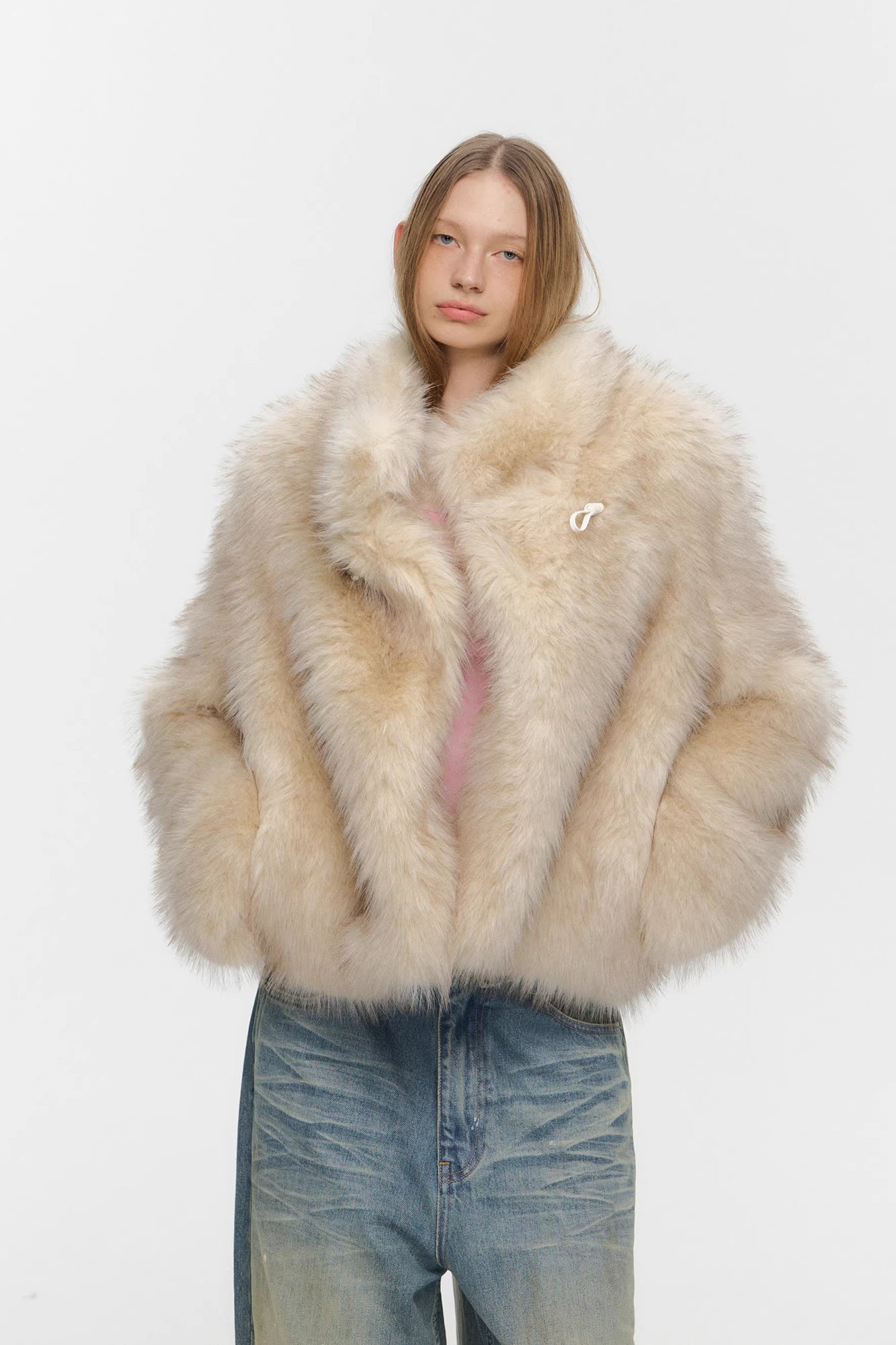 10AMSOTIIIIIIRED Asymmetrical Front Toggle Faux Fur Jacket