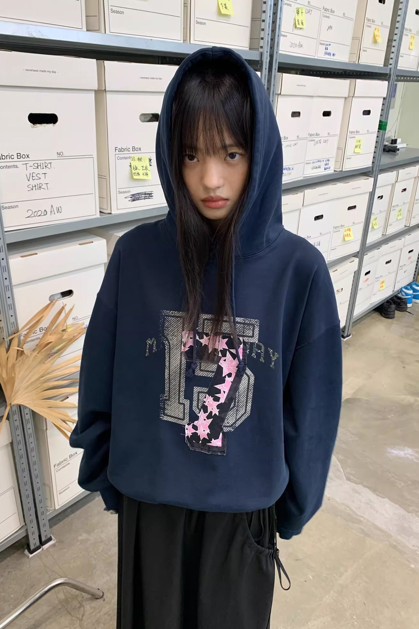NEVERSEEZ 15 & 7 Layered Graphic Hoodie
