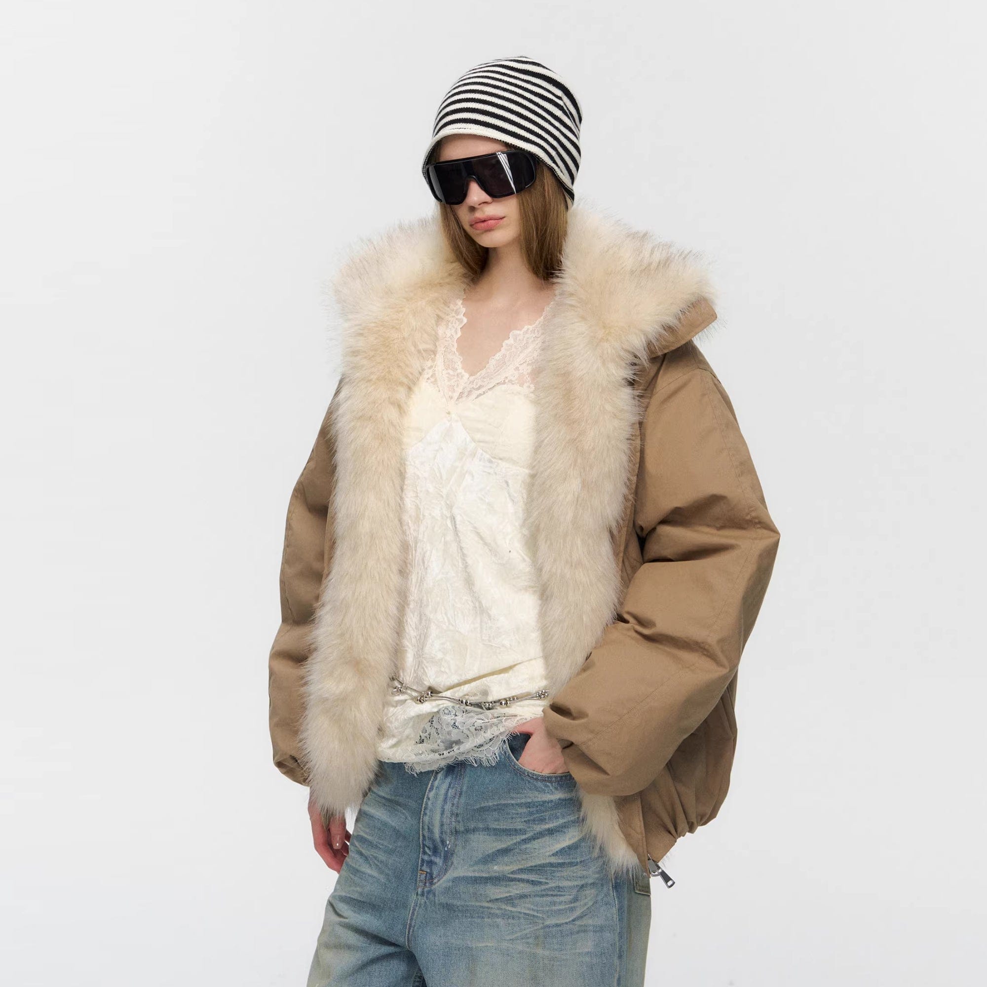 10AMSOTIIIIIIRED Water-Repellent Duck Down Puffer Jacket
