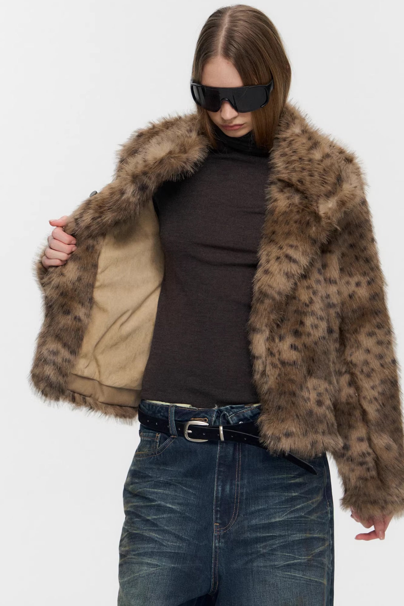 10AMSOTIIIIIIRED Asymmetrical Front Toggle Faux Fur Jacket