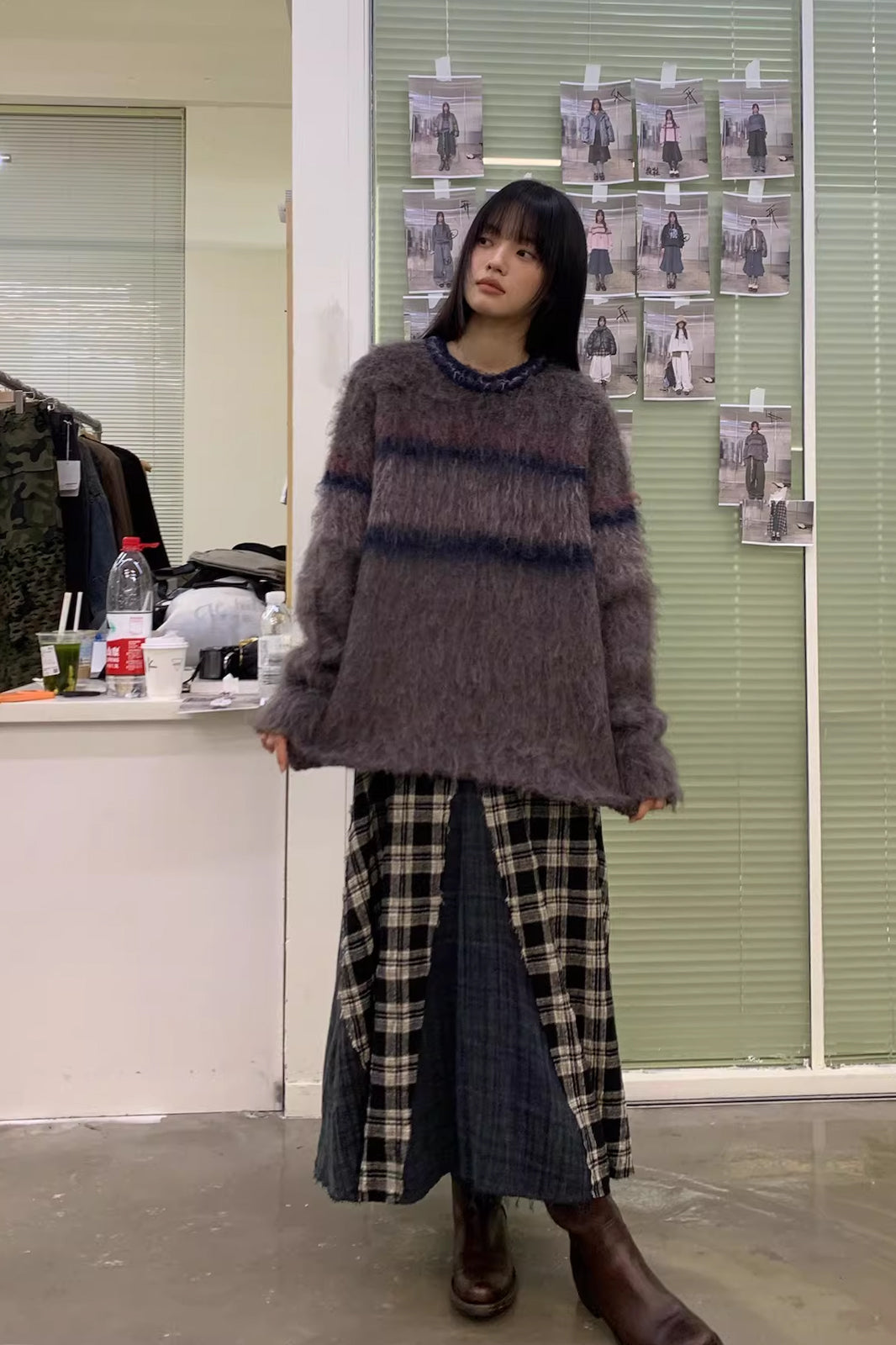 NEVERSEEZ Contrast Stripe Fuzzy Sweater