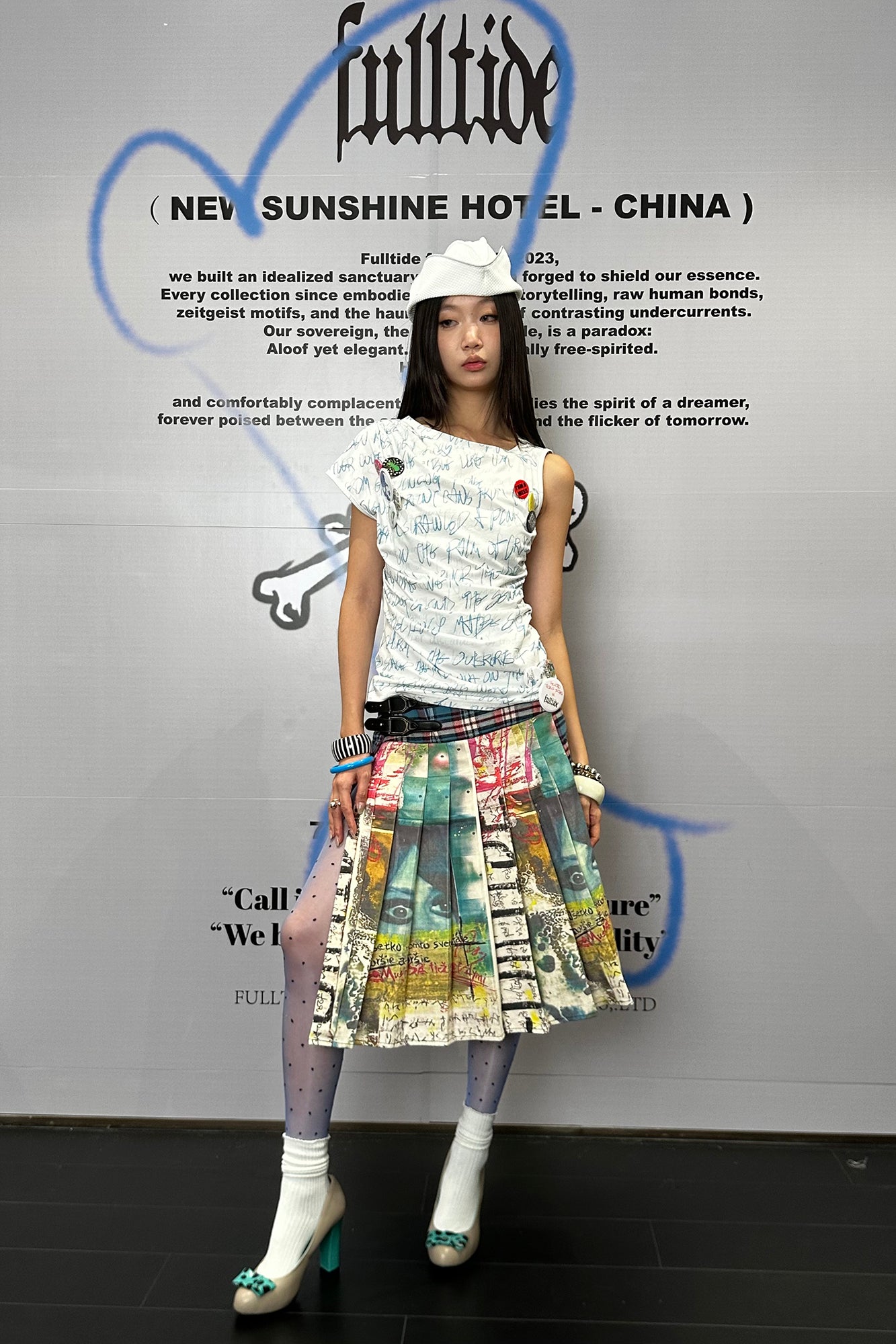 FULLTIDE Buckle Plaid Pleated Skirt