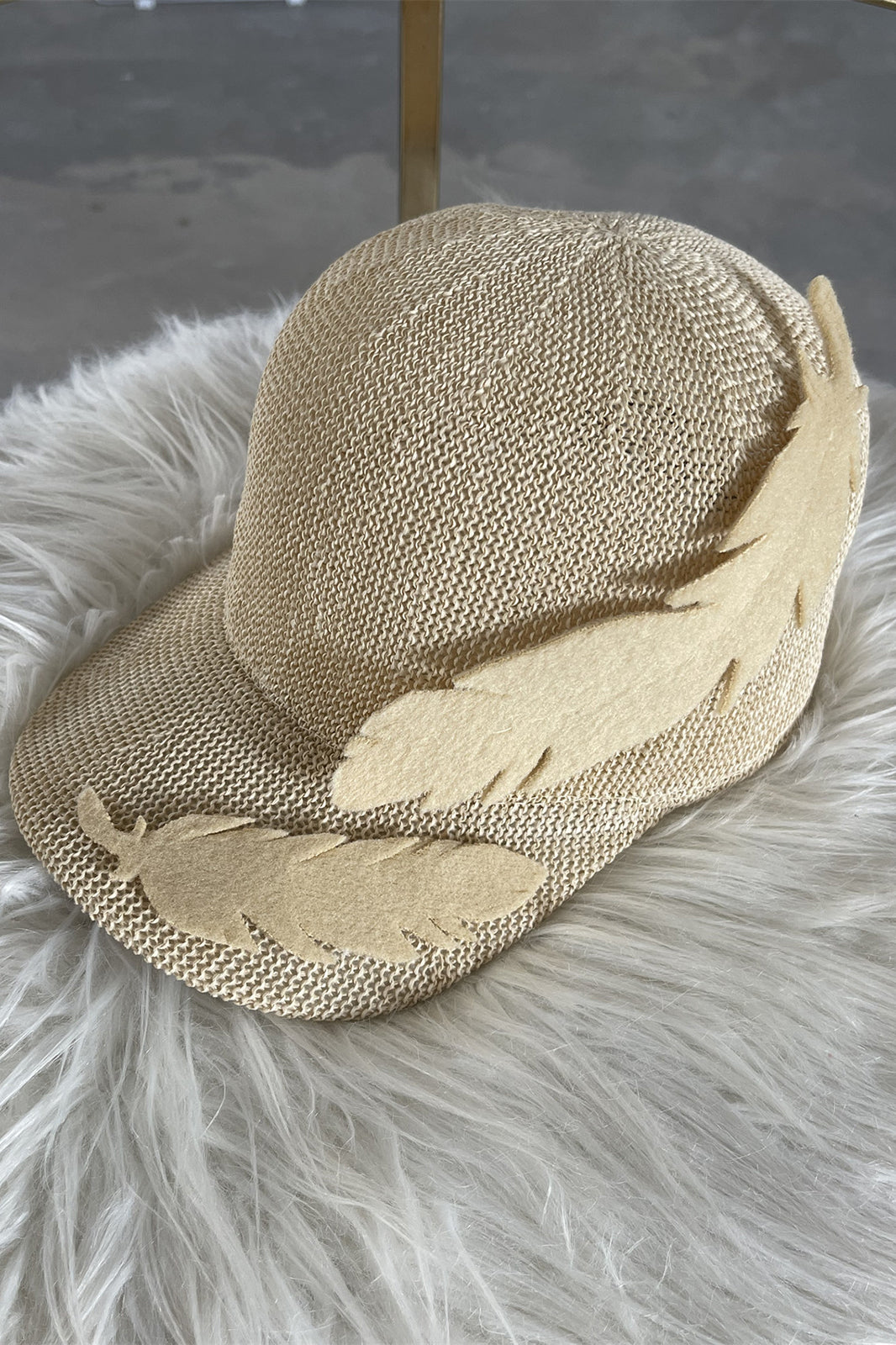 9266 STUDIO Retro Feather Embellished Cap