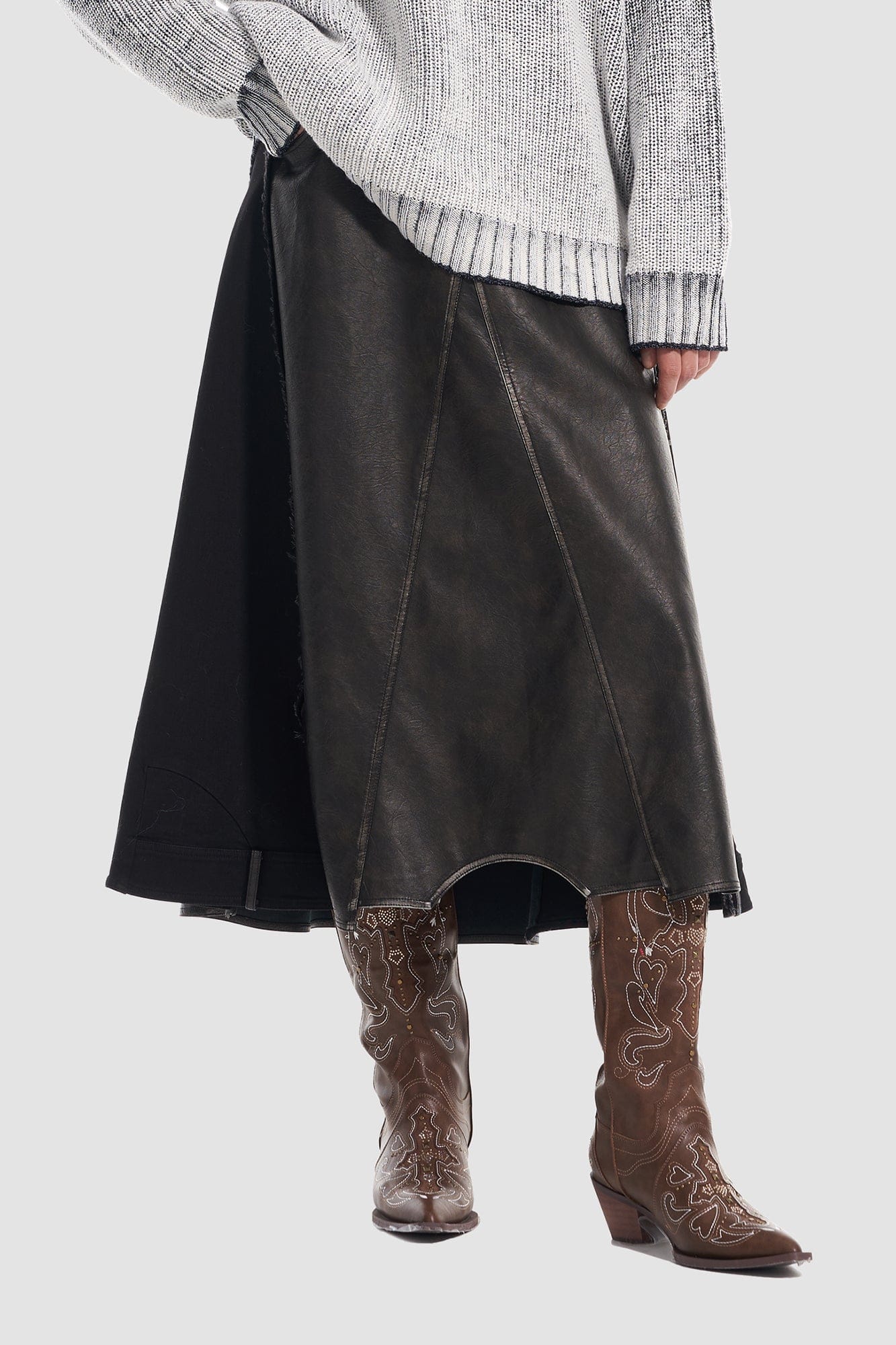 VANN VALRENCE Paneled Frayed Faux Leather A-Line Skirt