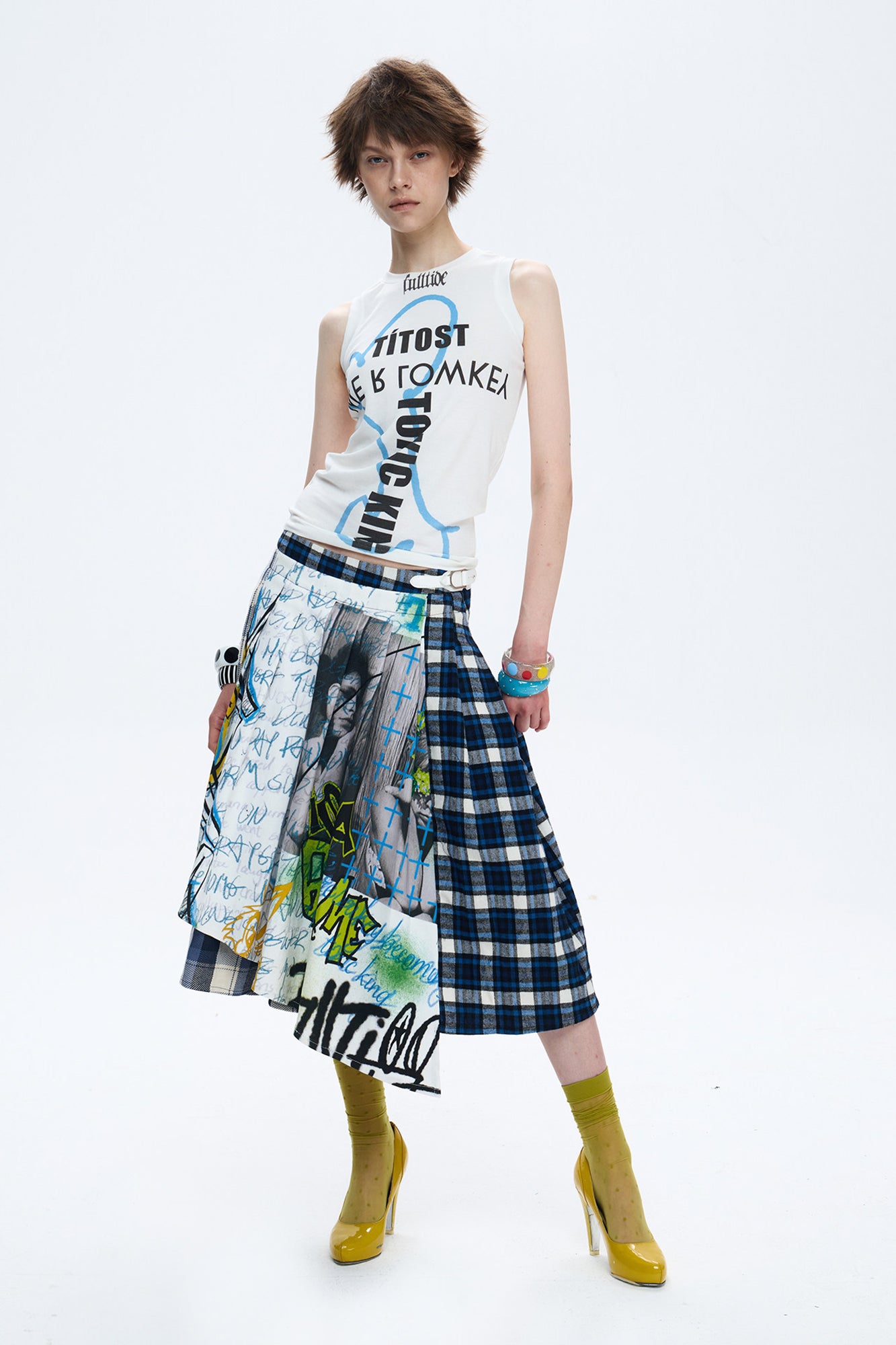 FULLTIDE Asymmetric Plaid Spliced Graffiti Skirt