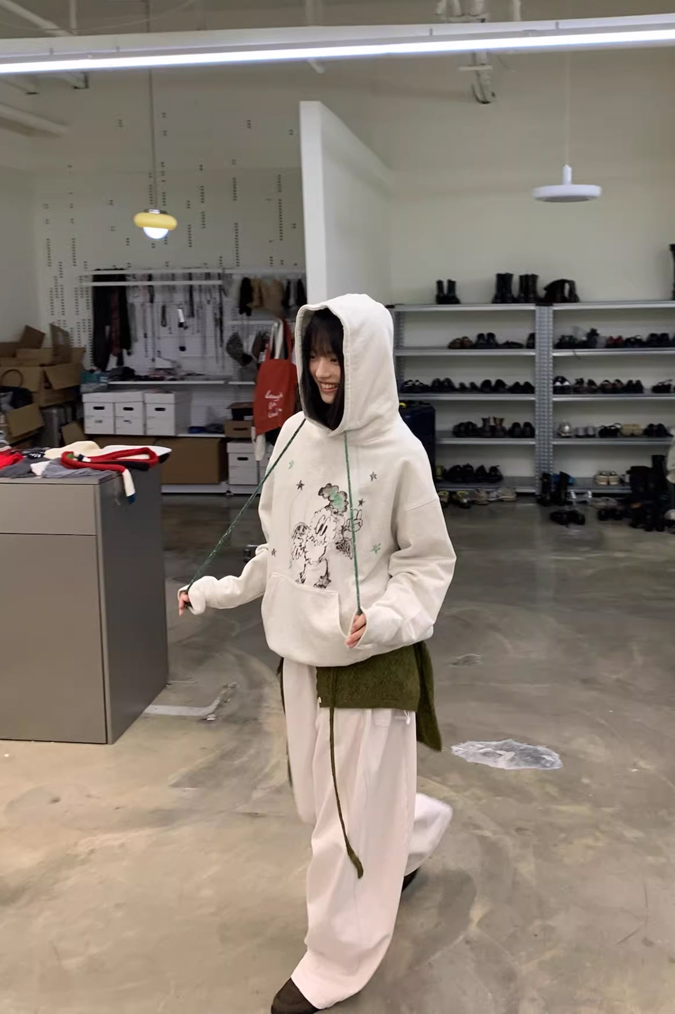 NEVERSEEZ Angel Star Cartoon Graphic Hoodie