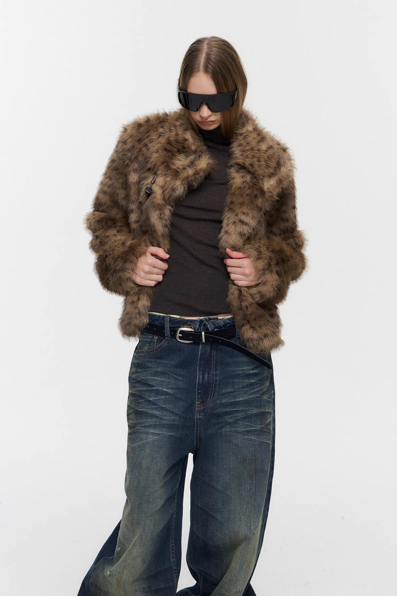 10AMSOTIIIIIIRED Asymmetrical Front Toggle Faux Fur Jacket