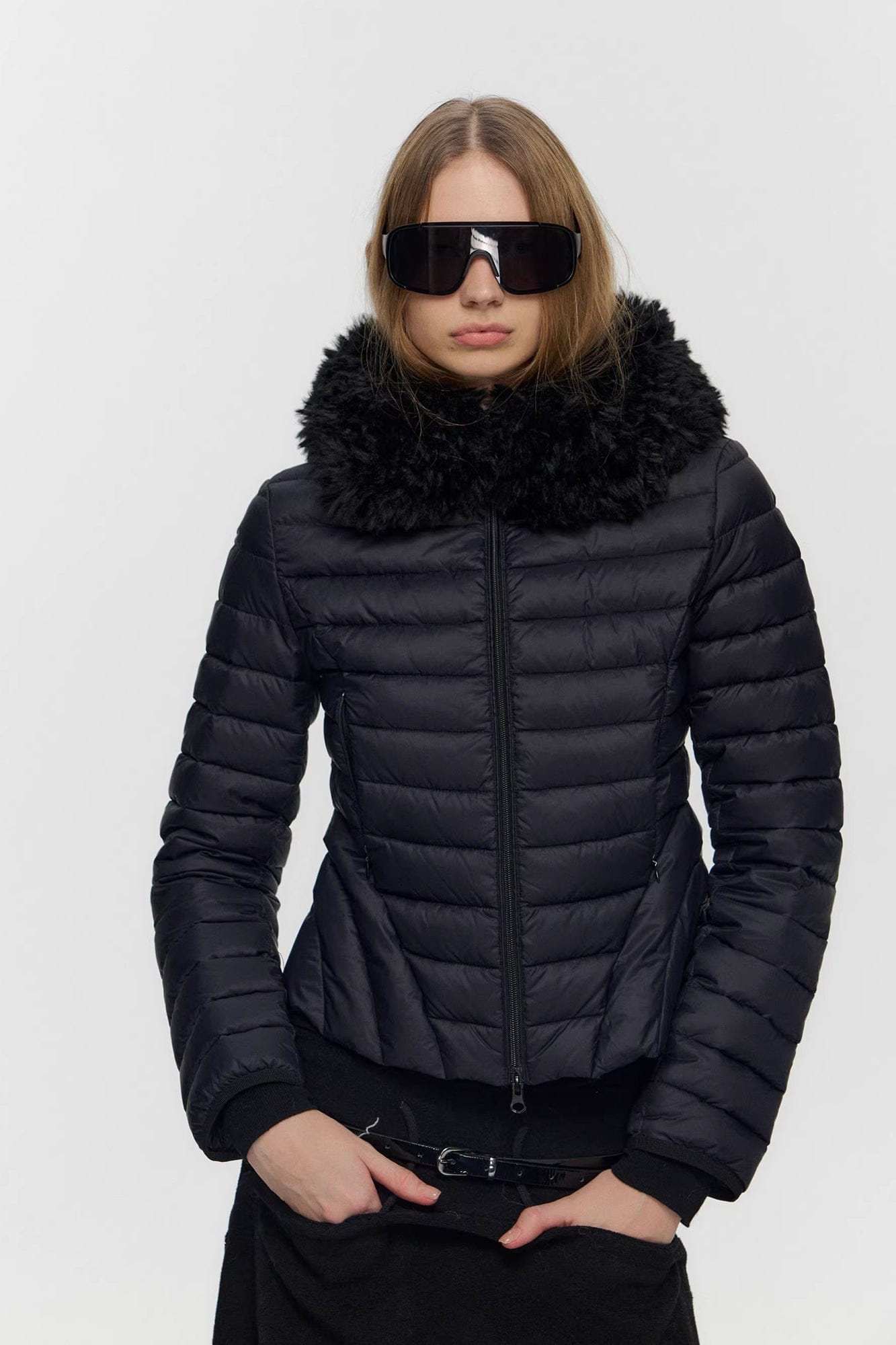 10AMSOTIIIIIIRED Detachable Faux-Fur Quilted Down Jacket