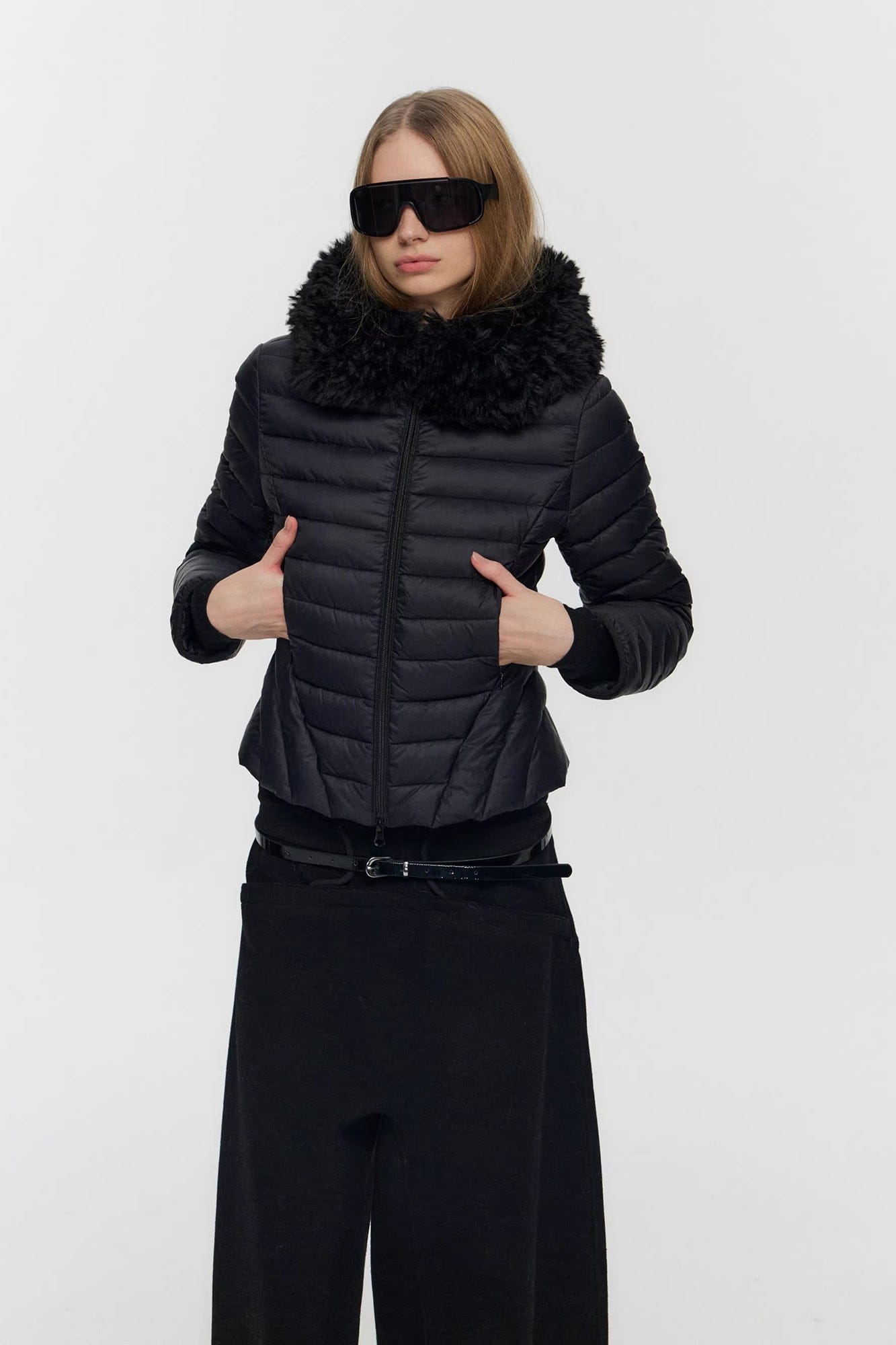 10AMSOTIIIIIIRED Detachable Faux-Fur Quilted Down Jacket