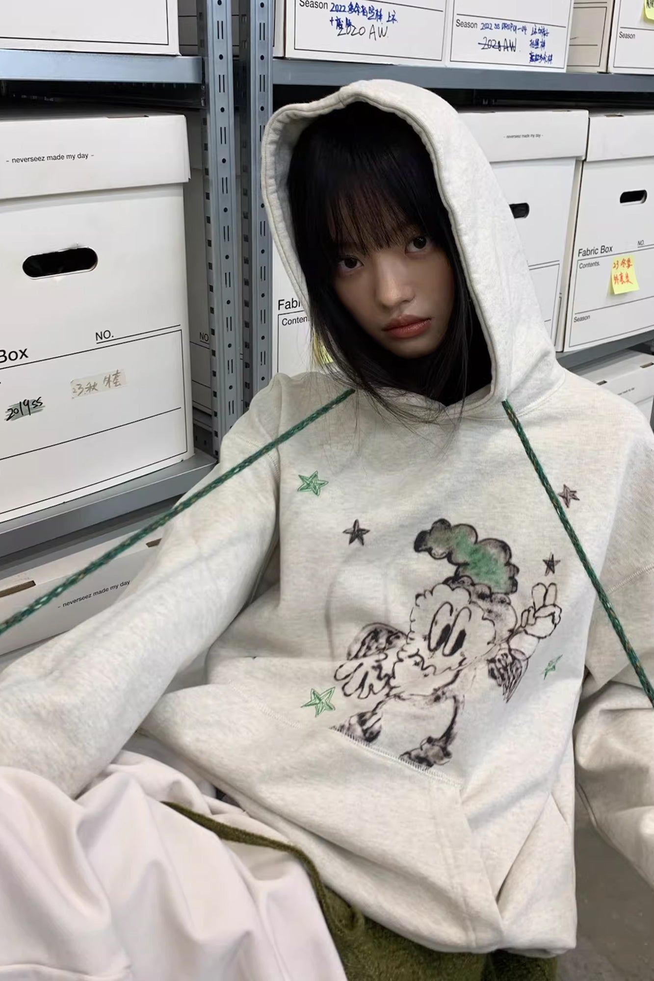NEVERSEEZ Angel Star Cartoon Graphic Hoodie