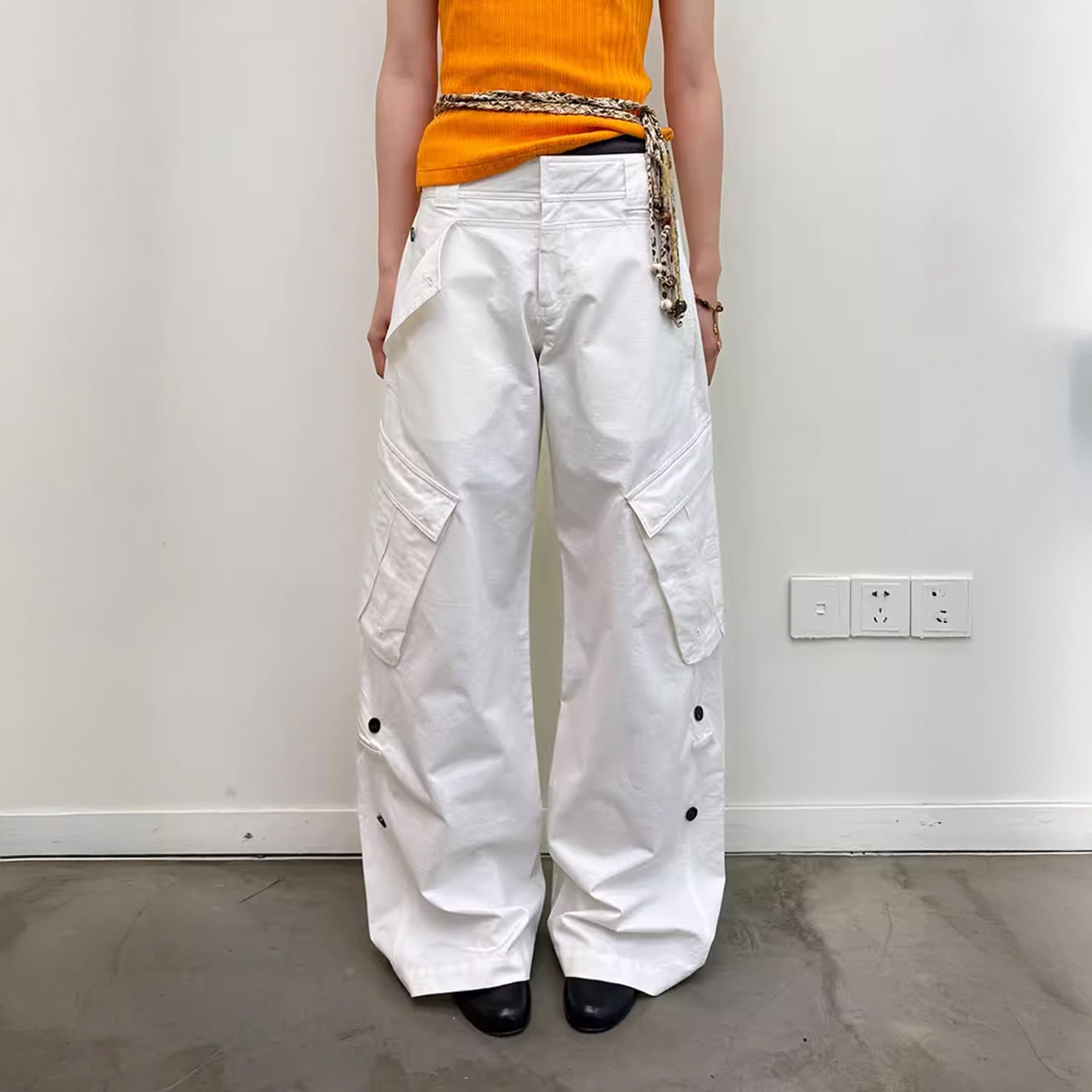 NEVERSEEZ Snap-Hem Multi-Pocket Cargo Pants