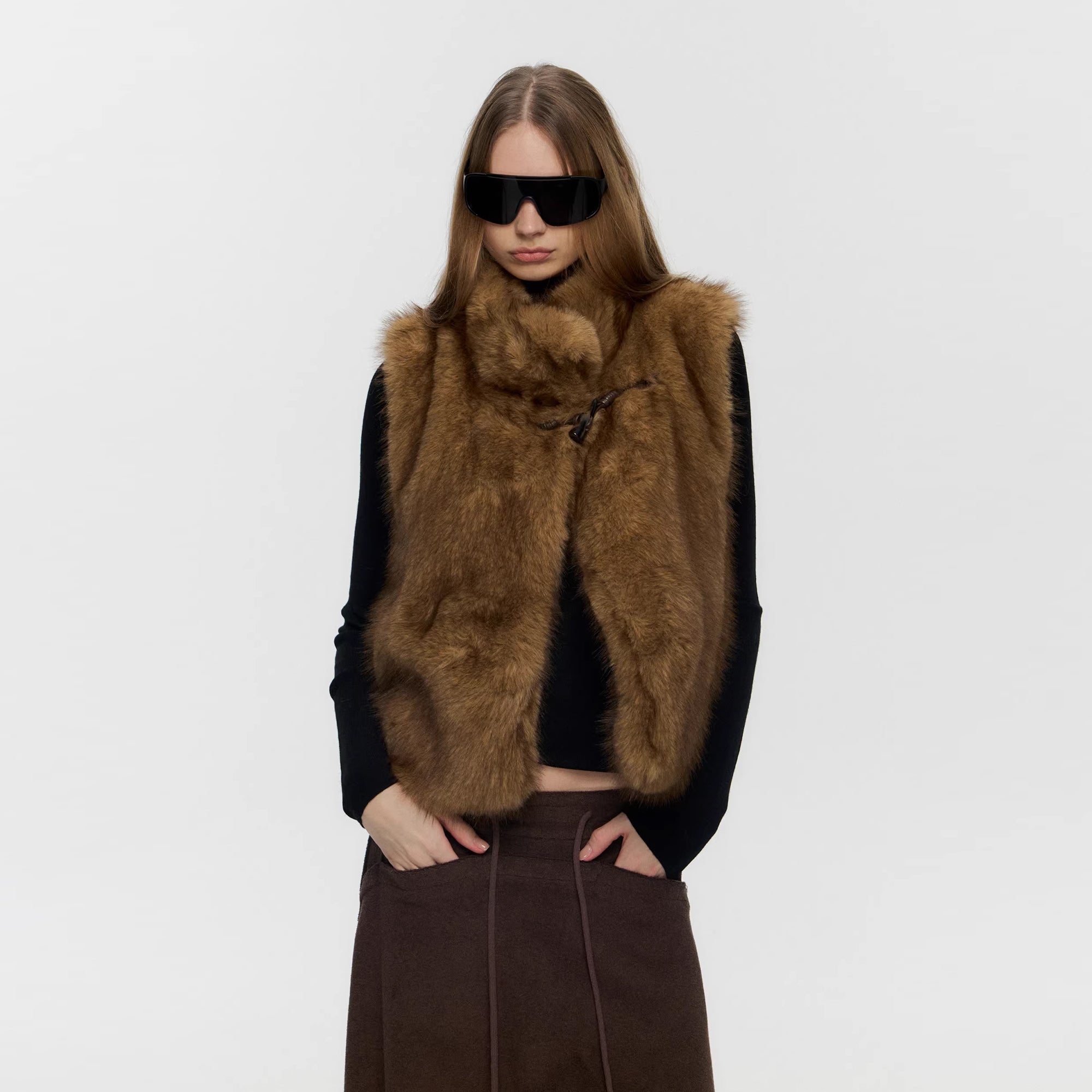 10AMSOTIIIIIIRED Asymmetrical Front Toggle Faux Fur Vest