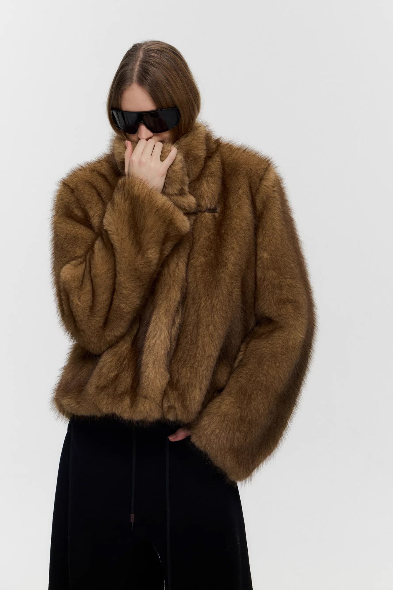10AMSOTIIIIIIRED Asymmetrical Front Toggle Faux Fur Jacket