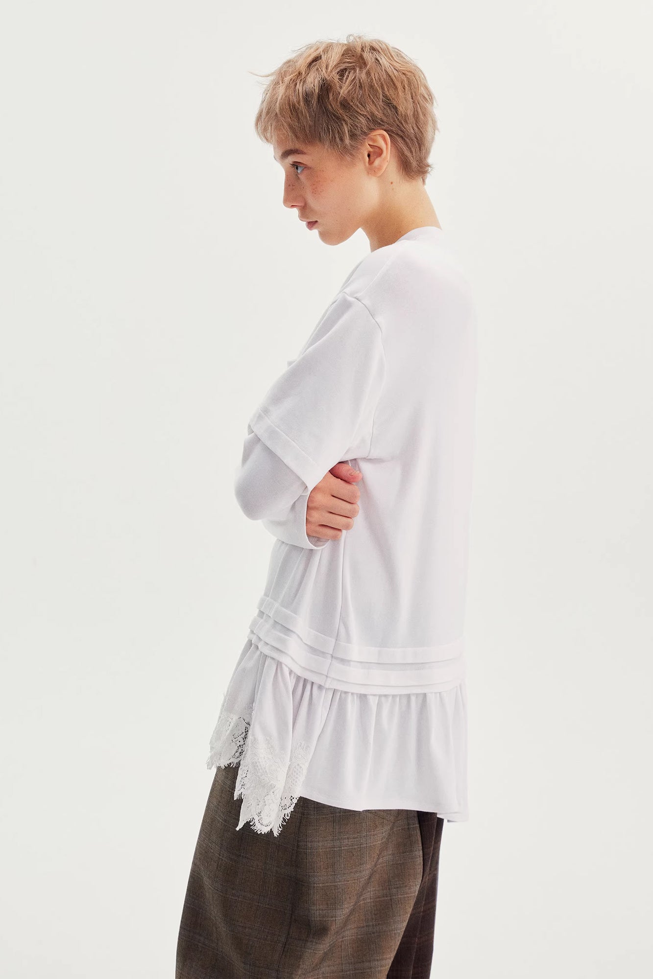 WII WIL Faux-Layer Lace-Hem Long-Sleeve Tee