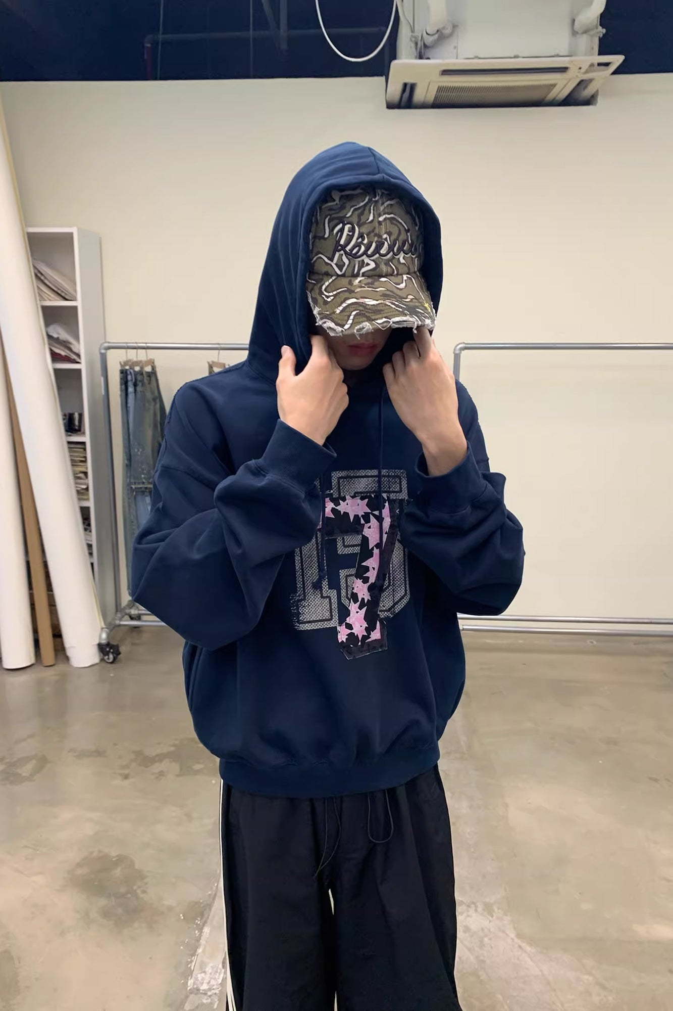 NEVERSEEZ 15 & 7 Layered Graphic Hoodie