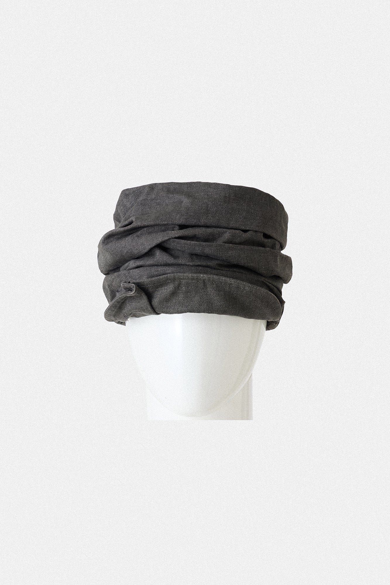 ILNya Nieternite Nifutur Layered Slouchy Newsboy Hat