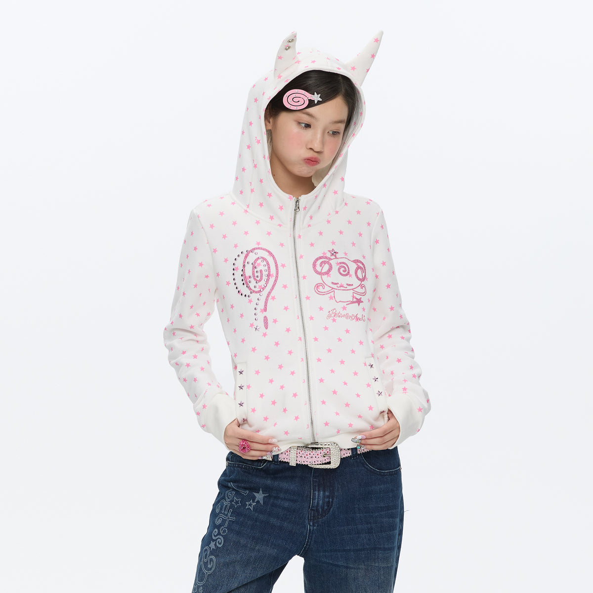 BETWEENAND Glitter Star Full-Print Slim Zip-Up Hoodie