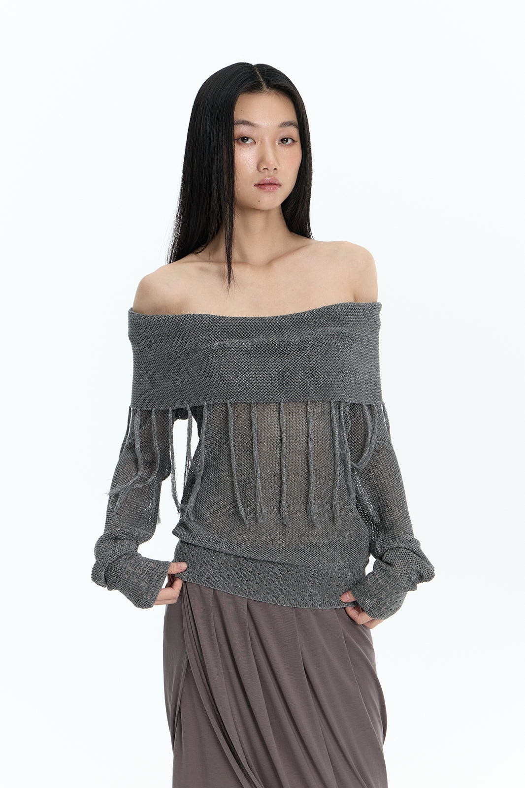 FAYCHUI Open-Knit Fringe Off-Shoulder Top