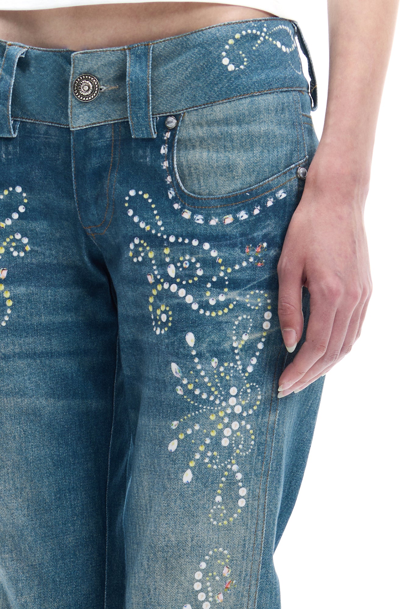 FAYCHUI Diamond-Embellished Washed Flared Jeans